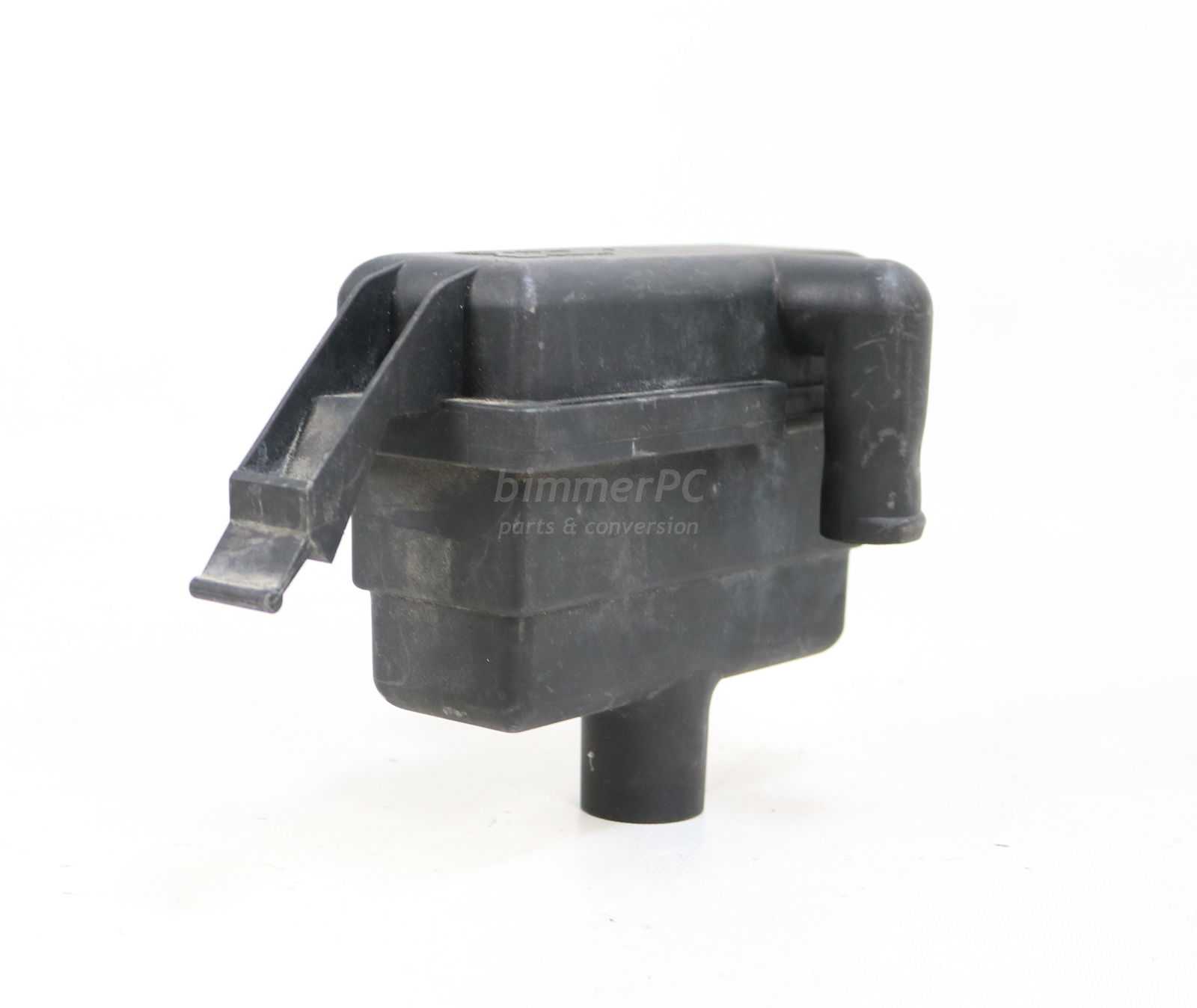 Picture of BMW 11721315445 Emissions Air Intake Box E34 M5 3.6 S38B36 for sale