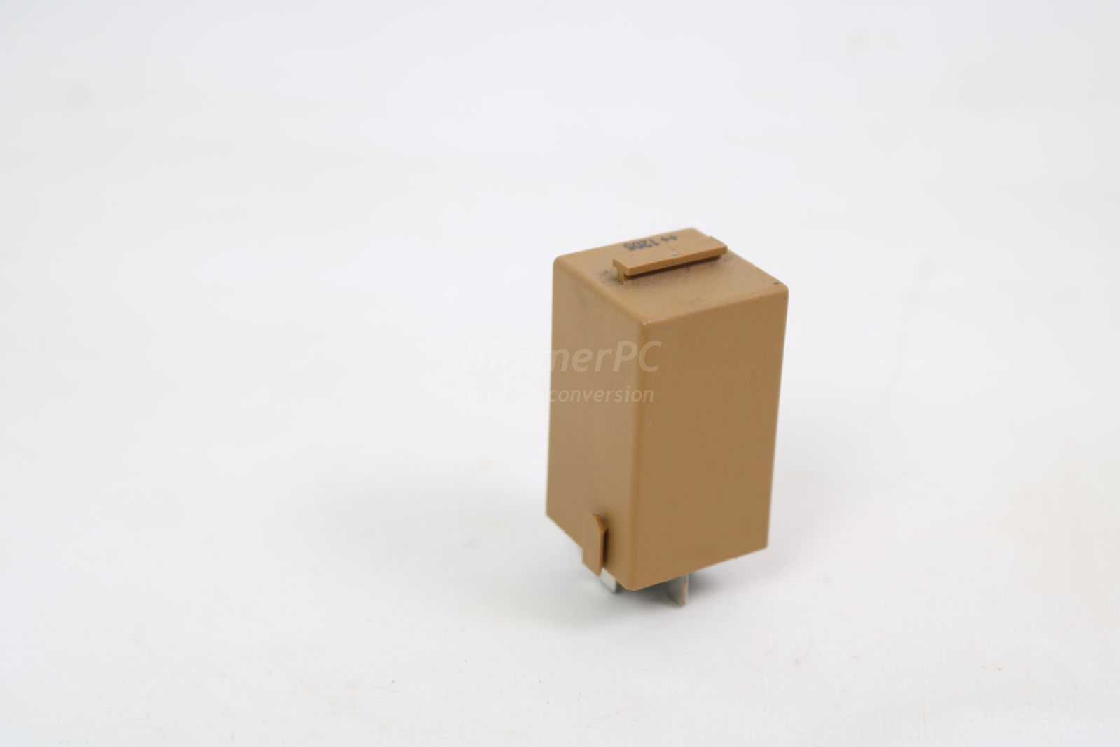 Picture of BMW 61368384505 Windshield Wipers Motor Control Relay Brown E46 E39 E38 E60 E63 E83 E53 E52 for sale