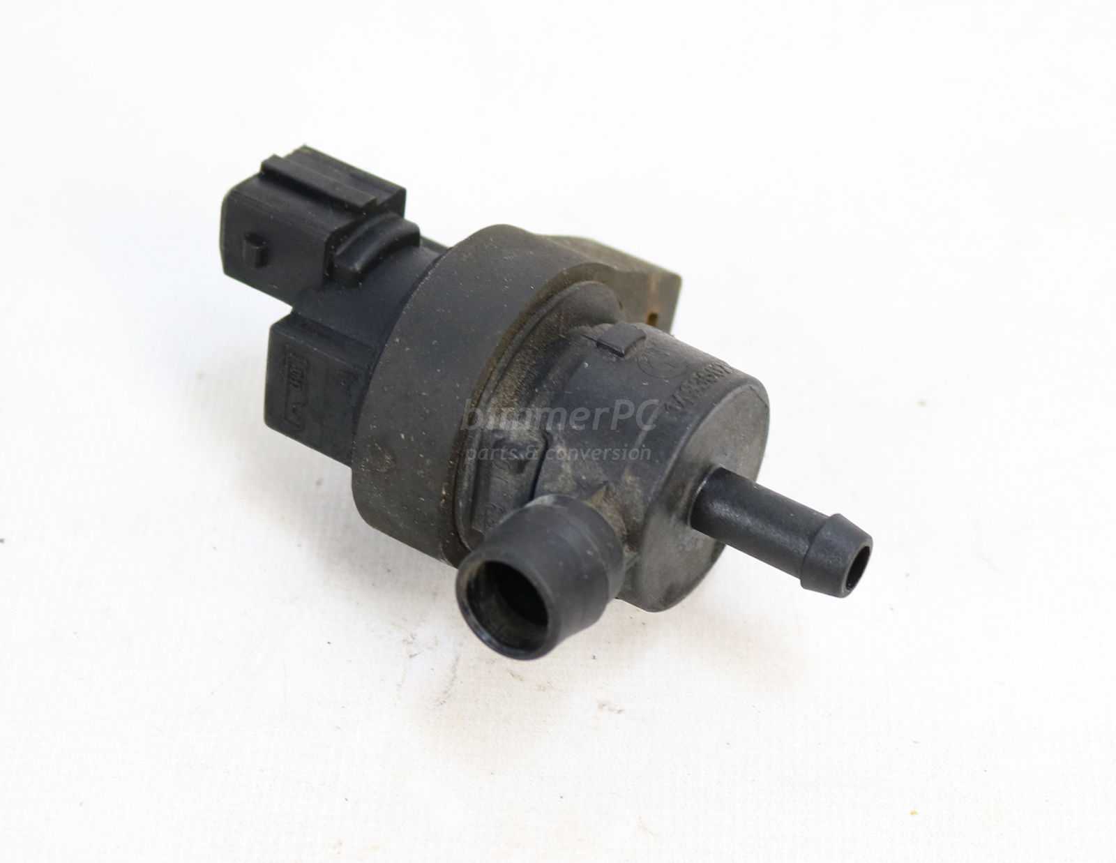 Picture of BMW 13901433603 Fuel Tank Breather Vent Purge Valve Solenoid M54 M52tu M62tu E38 E39 E46 E53 E85 for sale