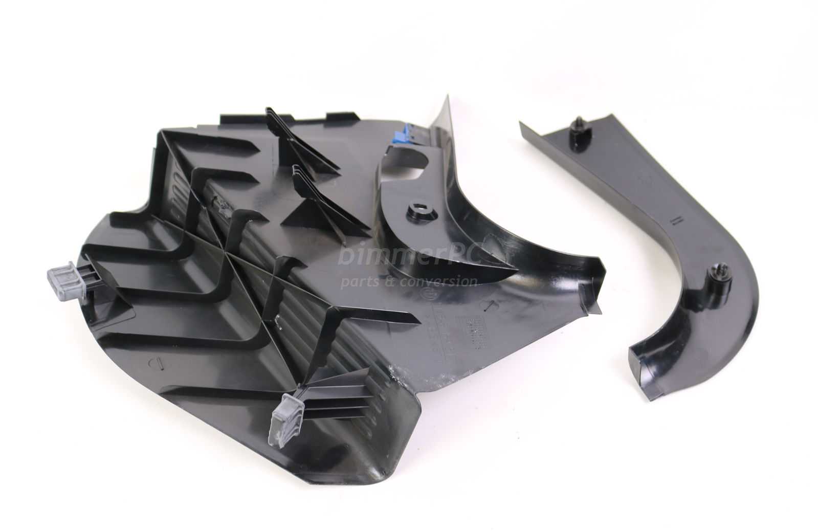 Picture of BMW  Lower Front Kick Panels Black Trims Side Covers Left Right E39 for sale