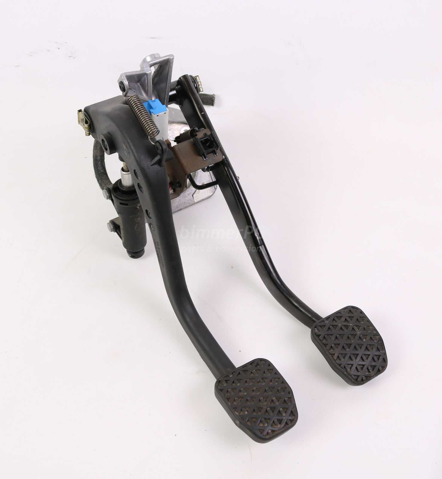 Picture of BMW 35112229128 Manual Transmission Clutch Gas Brake Pedals Box Mount E46 E83 E85 E86 for sale