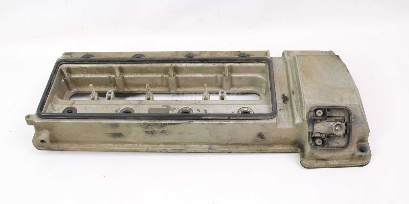 Picture of BMW  M62tu V8 Engine Valve Covers Motor E38 E39 Late for sale