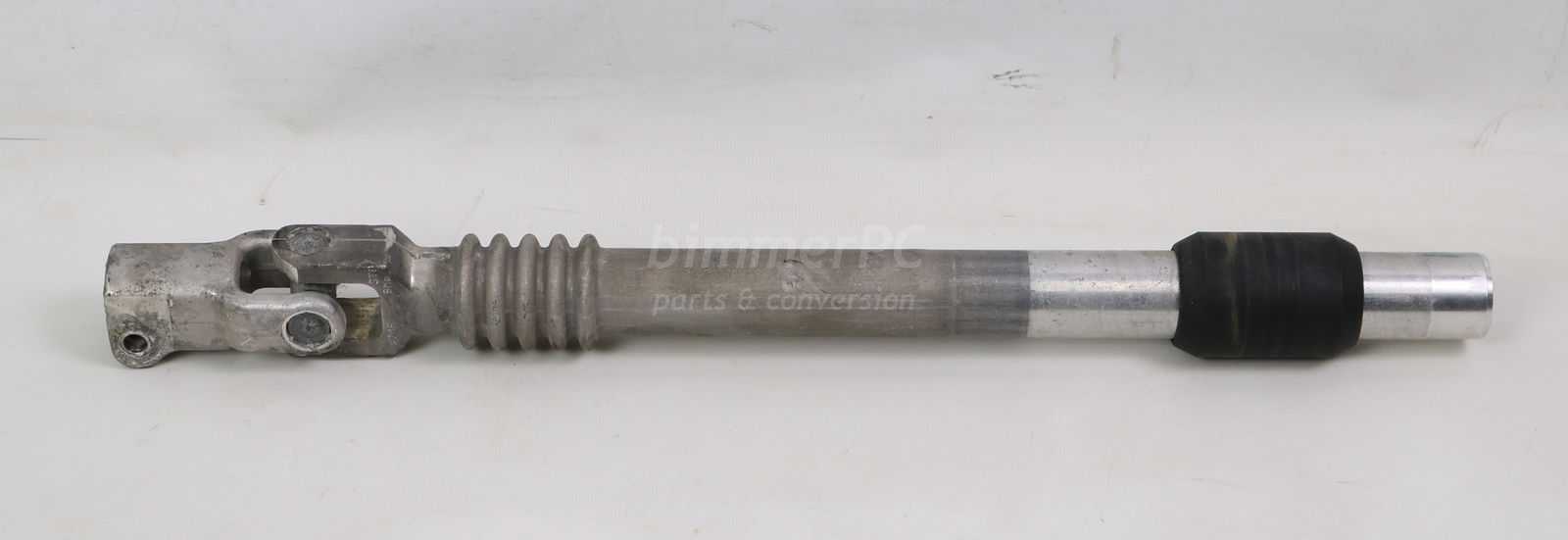 Picture of BMW 32316753800 Steering Column Splined Shaft Joint E39 6 Cylinder for sale