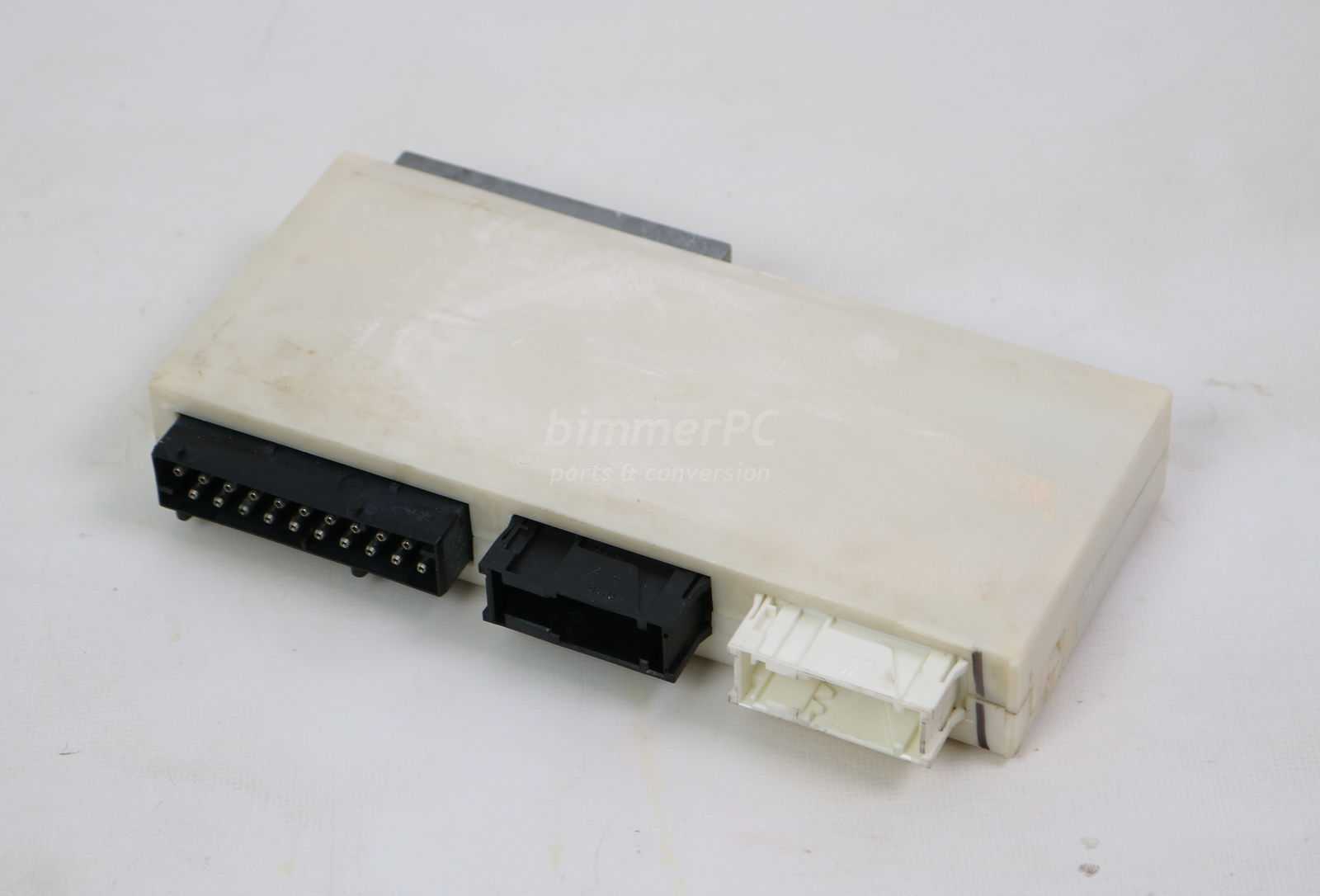 Picture of BMW 61356920820 General Module GMIII Low Body Control Computer E39 E38 for sale