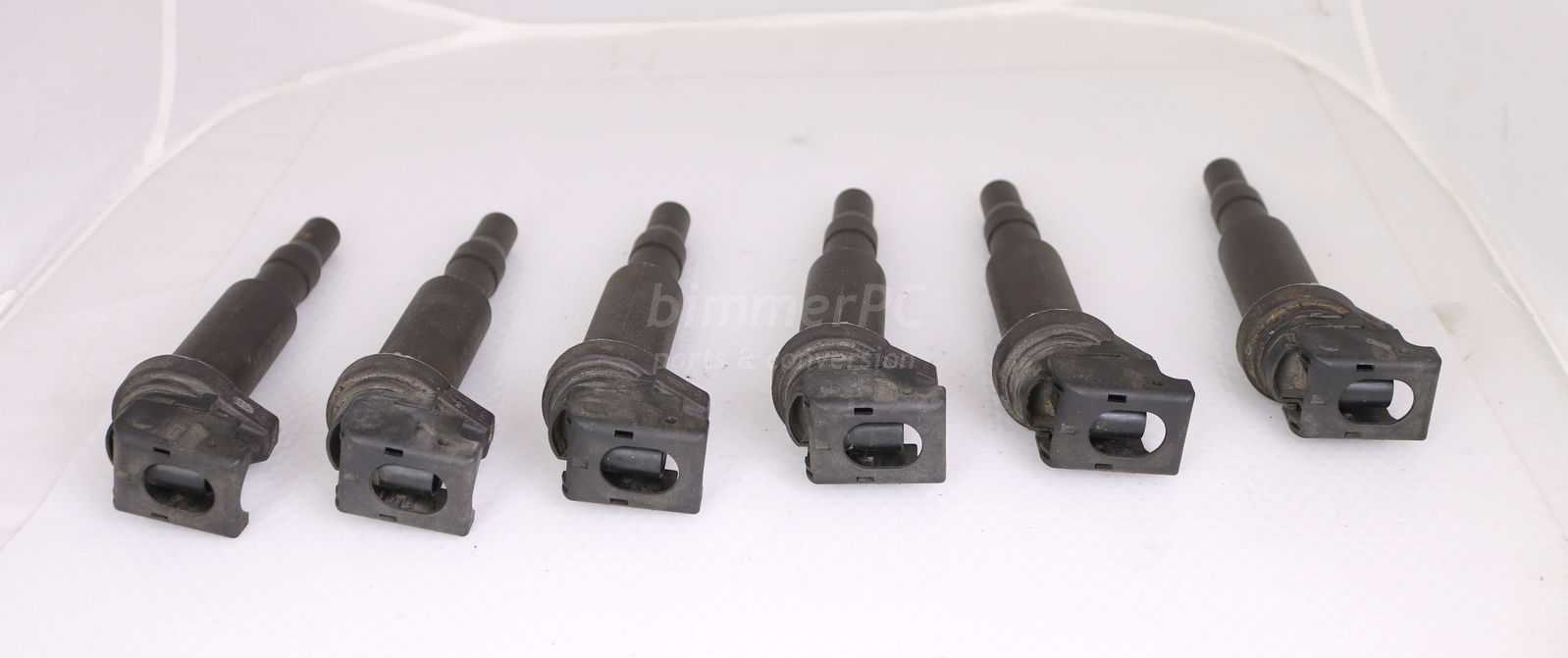 Picture of BMW 12137548553 Spark Plug Ignition Coils Set N52 E60 E90 E92 for sale