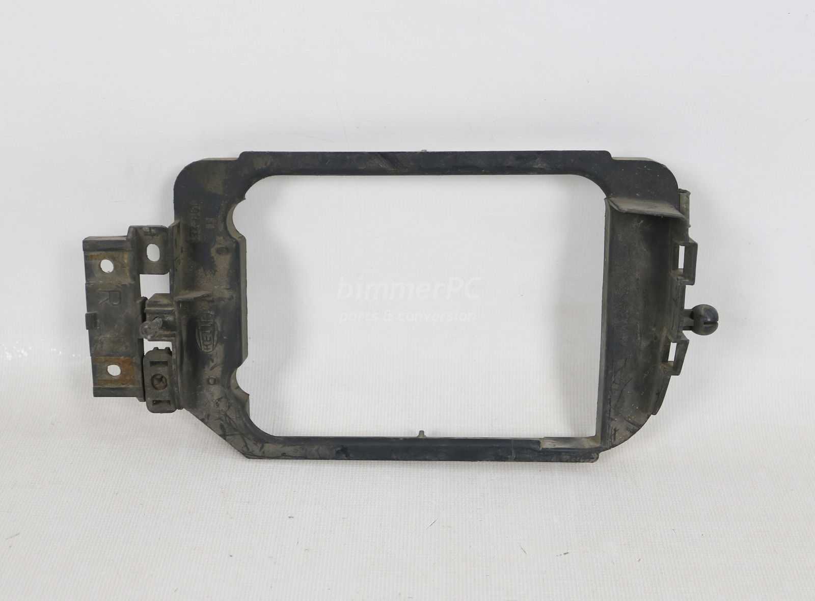 Picture of BMW 63171379111 Left Hella Fog Light Mounting Bracket Ellipsoid Projector E32 for sale
