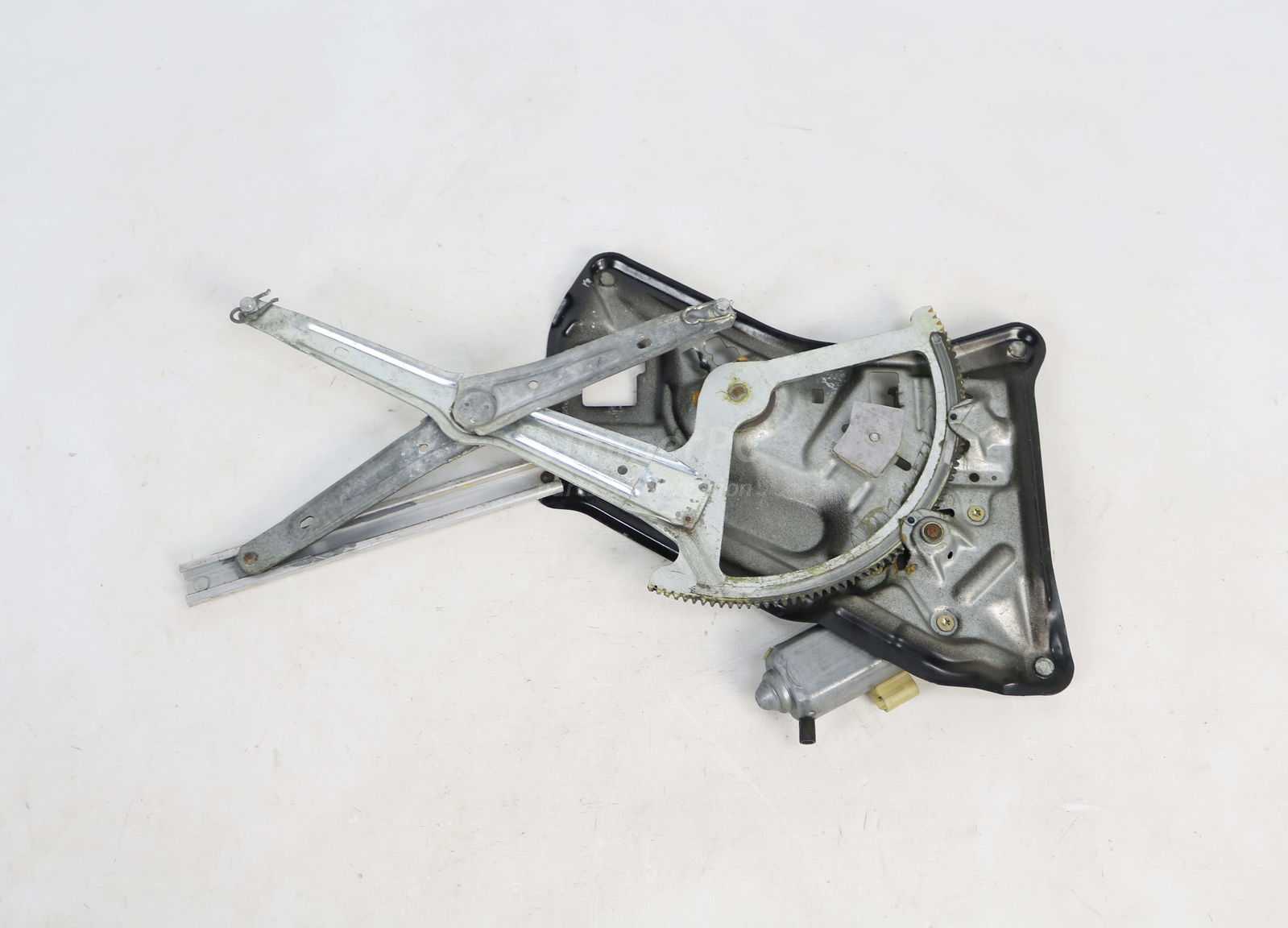 Picture of BMW 51321938368 Front Right Passengers Door Window Regulator Motor E32 for sale