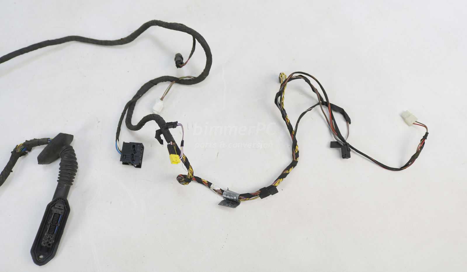 Picture of BMW 61128367470 Rear Passengers Door Wiring Harness Left Right DSP HiFi E38 Early for sale