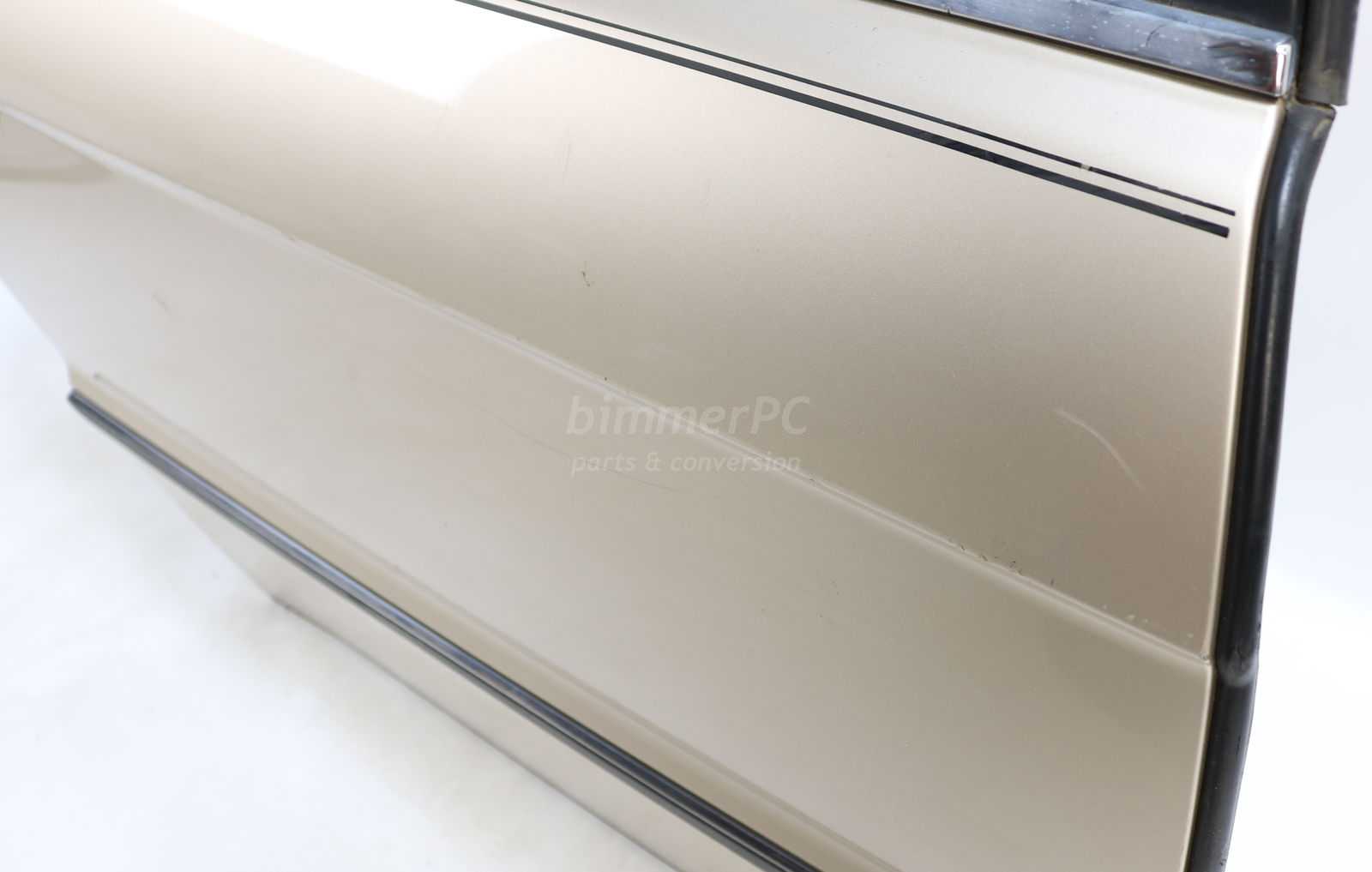 Picture of BMW 41528223886 Right Rear Door E38 Short Wheelbase for sale