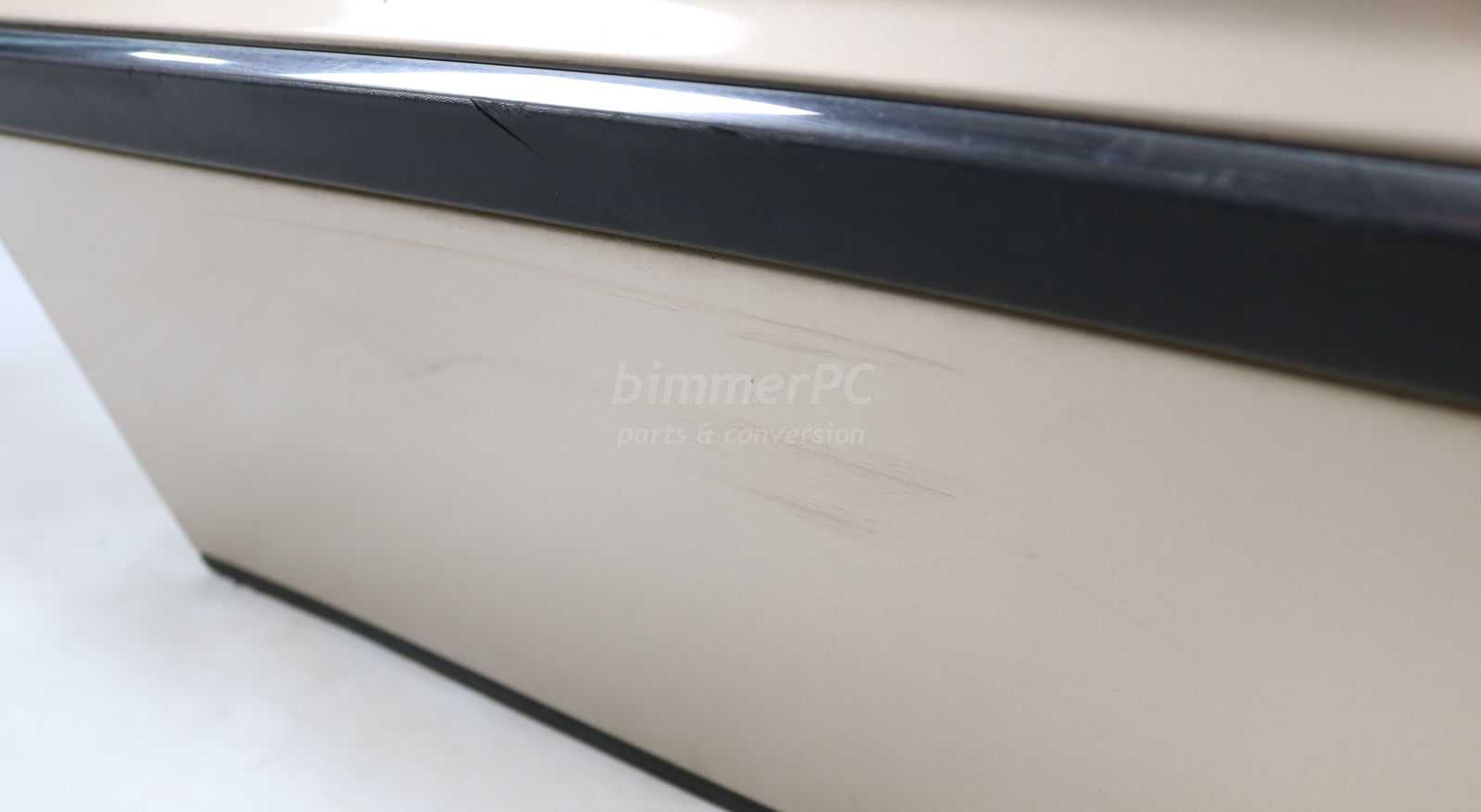 Picture of BMW 41528223886 Right Rear Door E38 Short Wheelbase for sale