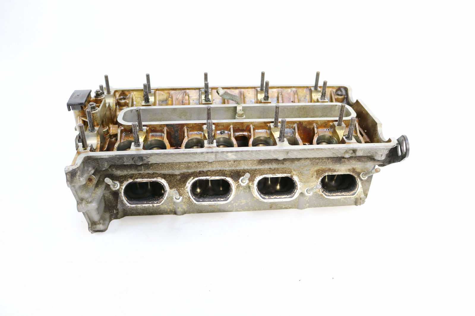 Picture of BMW 11121745458 Right Cylinder Head Bank 1 Cylinders 1-4 M62tuB44 E39 E38 E53 for sale