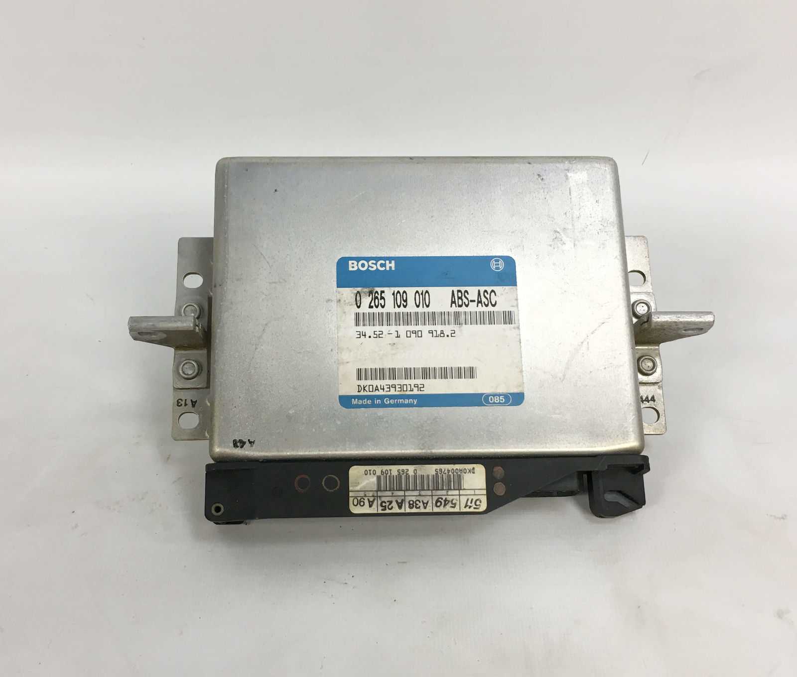 Picture of BMW 34521090918 ABS ASC+T Brakes Control Module E34 Late for sale