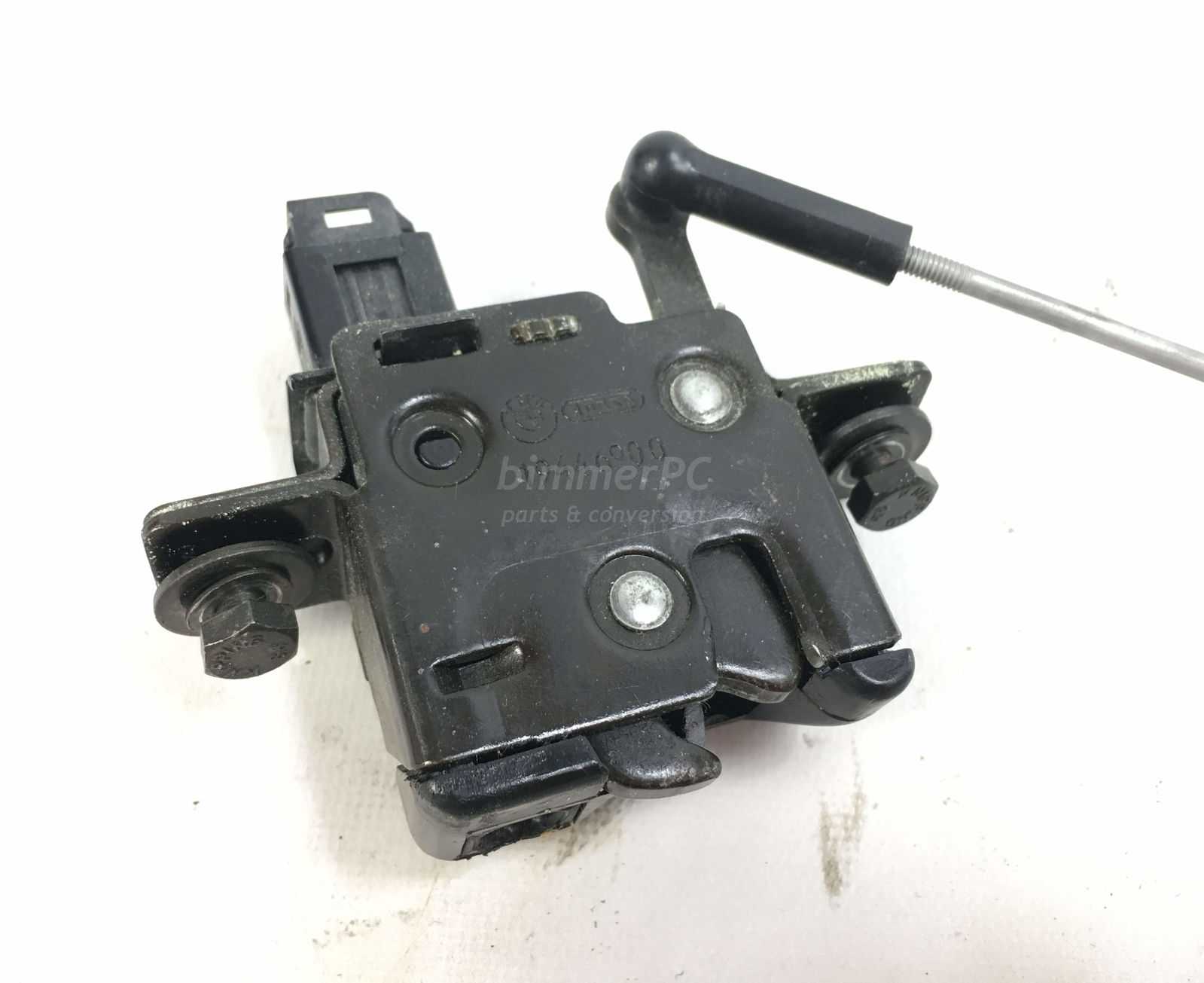 Picture of BMW 51241973194 Trunk Lock Lid Latch E34 Sedan E36 Z3 for sale