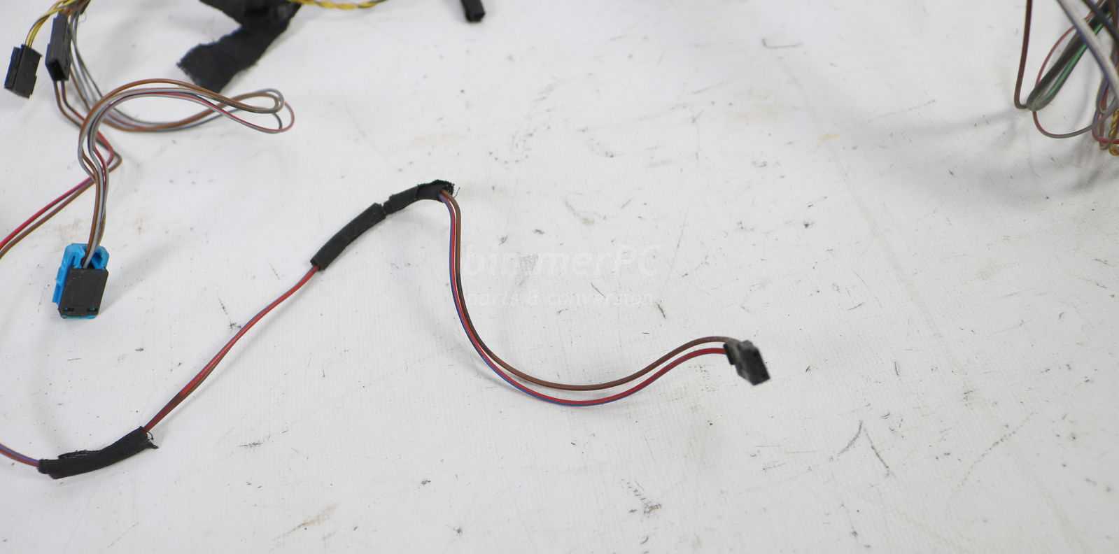 Picture of BMW 61118364236 Rear Passengers Door Cable Wiring Harness E39 1997 for sale