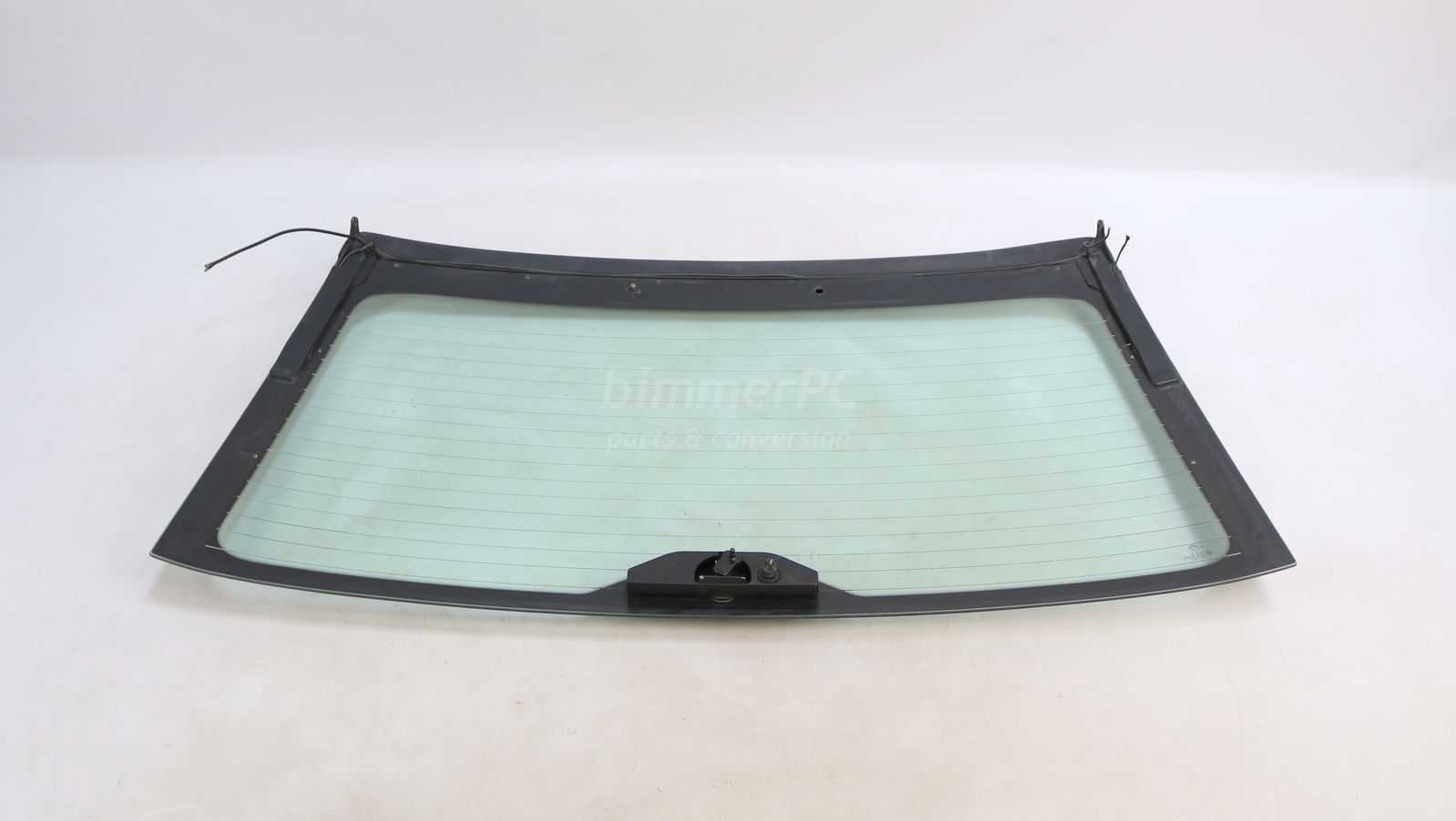 Picture of BMW 51318120285 Rear Hatch Window Glass E34 Touring Wagon 525iT 530iT for sale