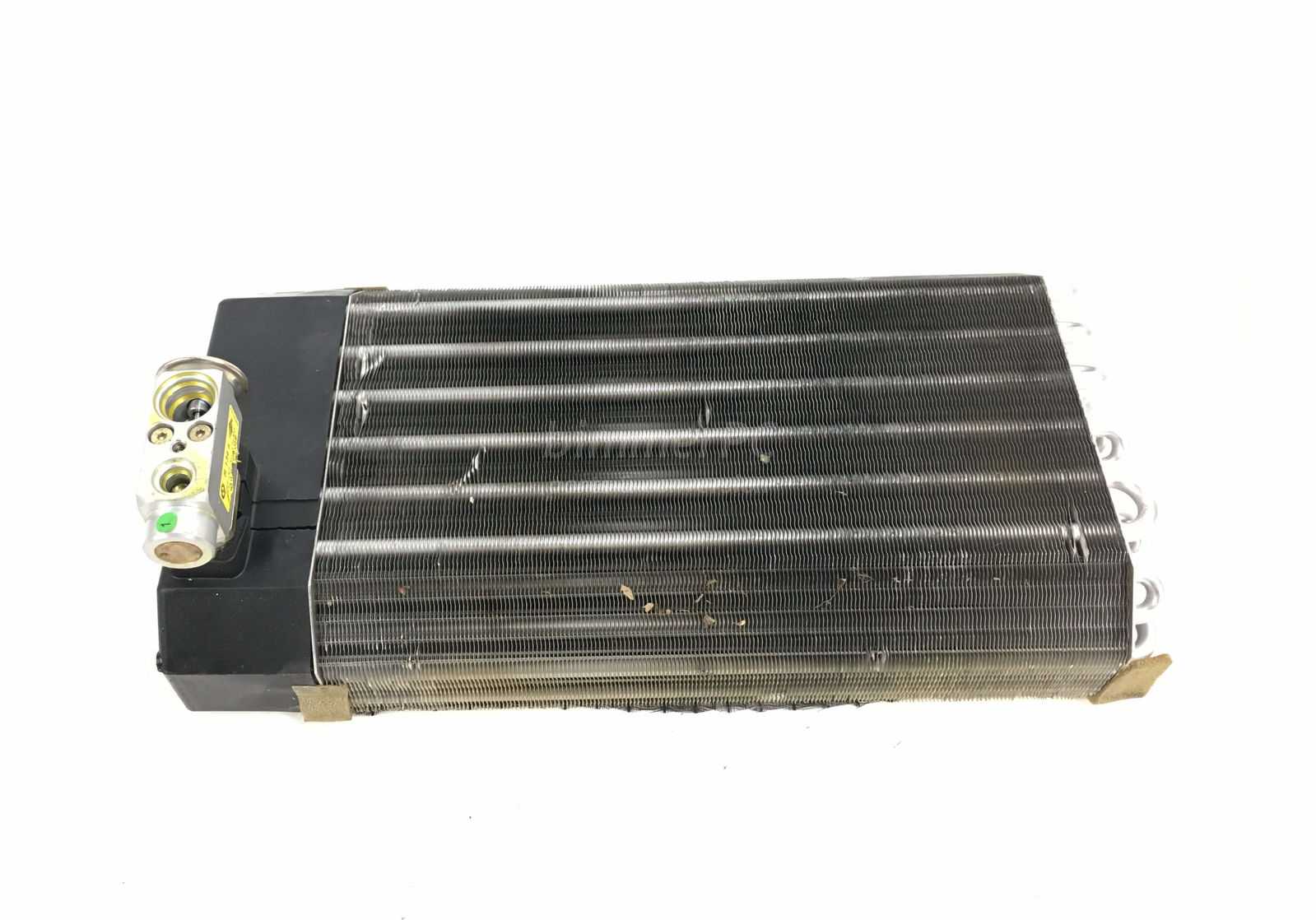 Picture of BMW 64118372191 HVAC Air Conditioning Evaporator Core Radiator E38 for sale