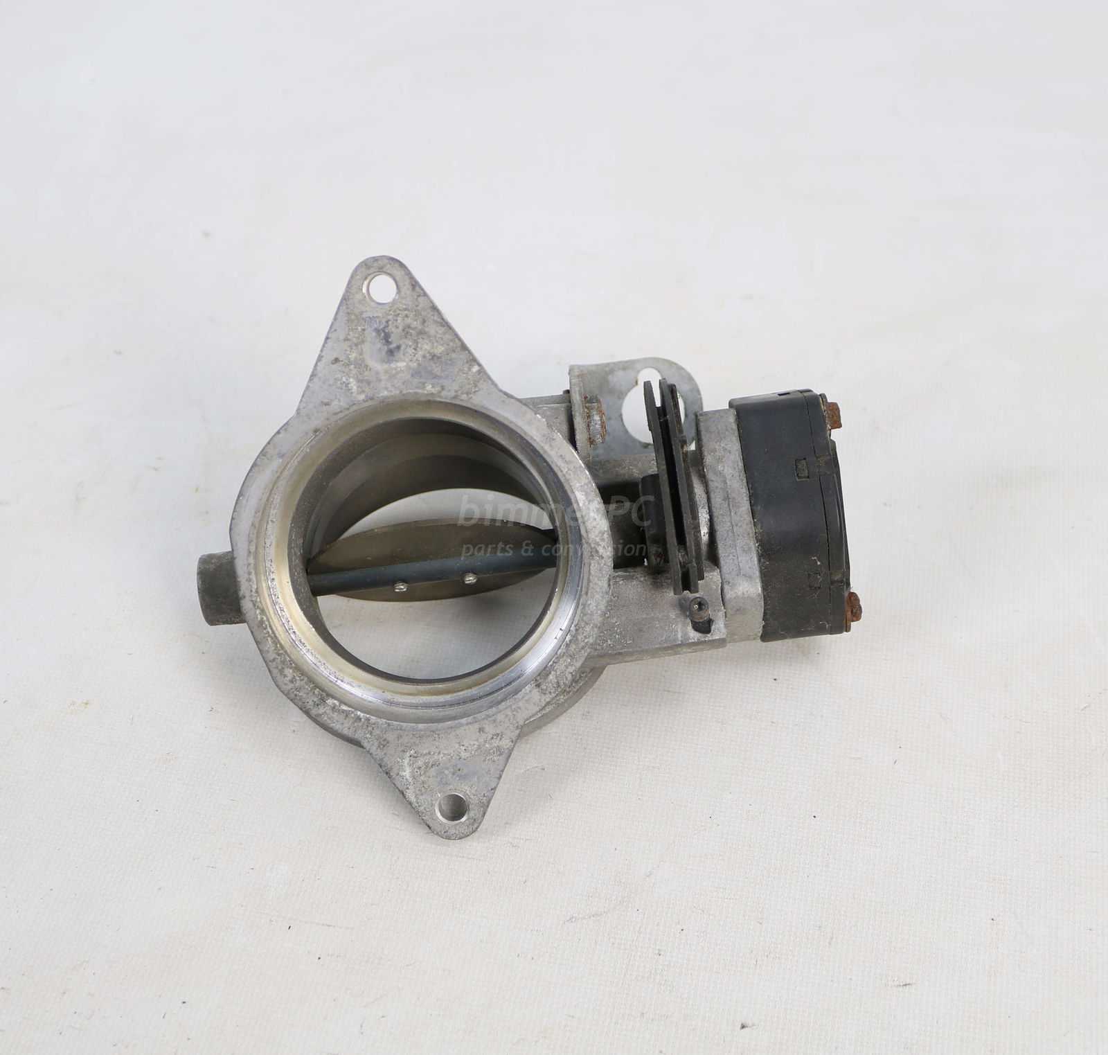 Picture of BMW 13541748840 ASC+T Secondary Throttle Body Housing E36 M52 S52 Z3 for sale