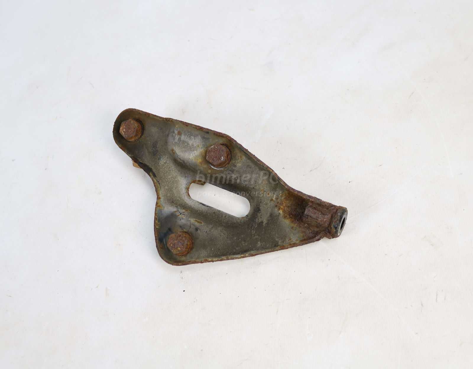 Picture of BMW 33171136317 Differential Front Mounting Bracket Support Arm E34 E32 for sale