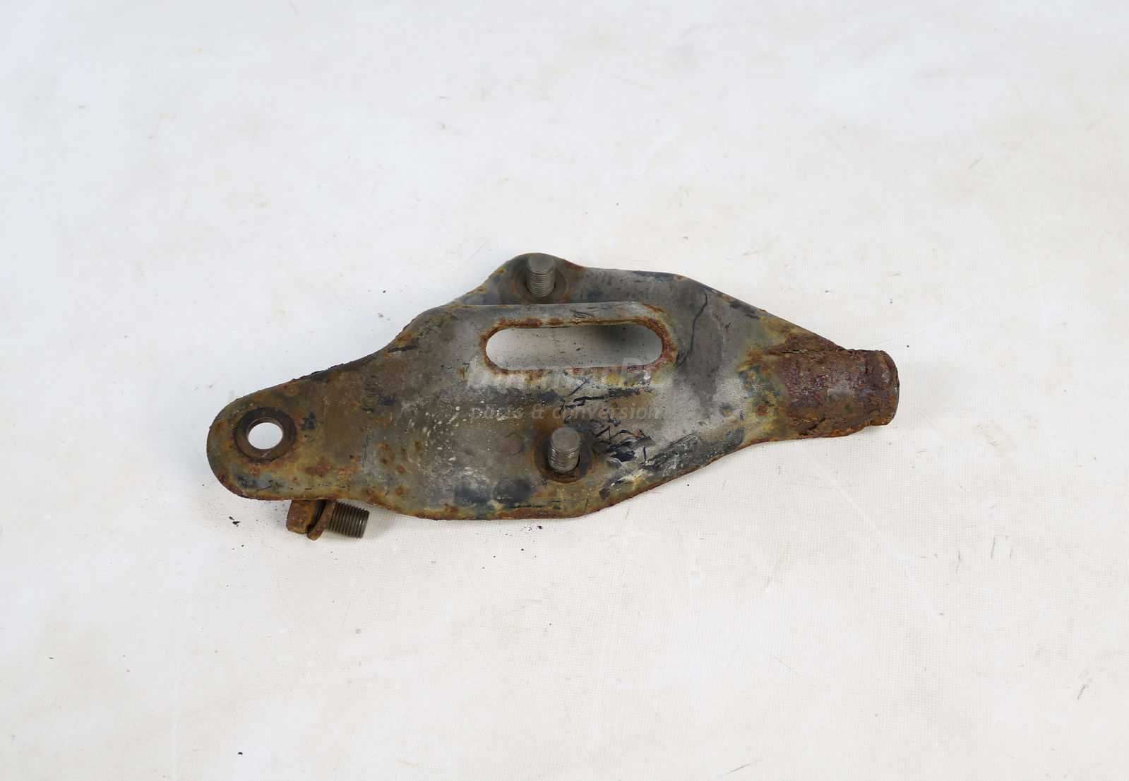 Picture of BMW 33171136317 Differential Front Mounting Bracket Support Arm E34 E32 for sale