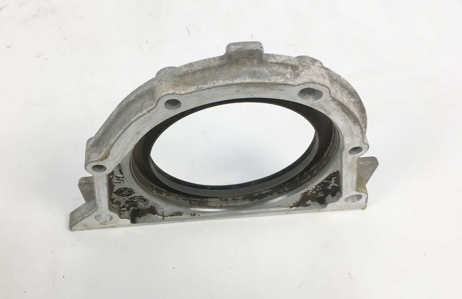 Picture of BMW 11142247867 Engine Rear Lower Main Crank Cover M52 S52 M20 M42 Motor E30 E46 E36 E39 Z3 for sale