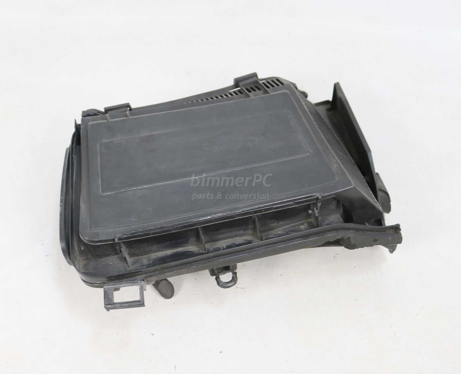 Picture of BMW 64318379624 Right Front Passengers Microfilter Air Intake Box E39 Early for sale