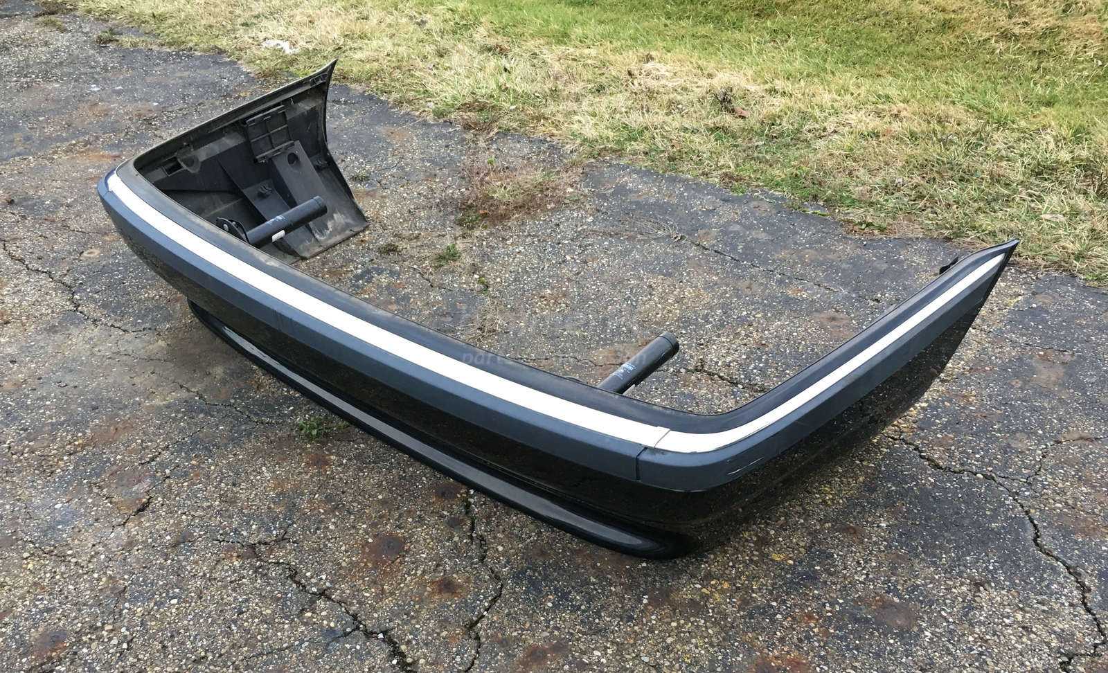 BMW E38 7-Series Jet Black Rear Bumper Cover Core Carrier 740iL 1995 ...