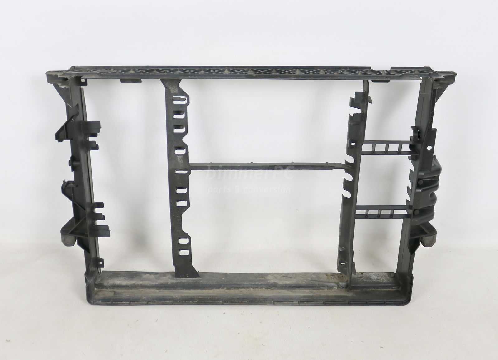 Picture of BMW 17111737826 Plastic Radiator Cooler Carrier Support Mounting Frame E38 for sale