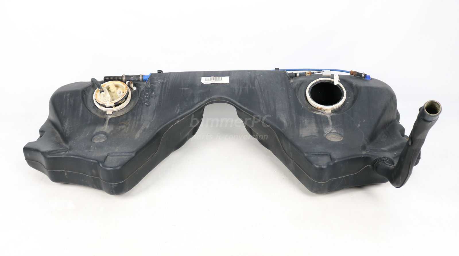 Picture of BMW 16116757342 Plastic Gas Fuel Tank E39 Late for sale