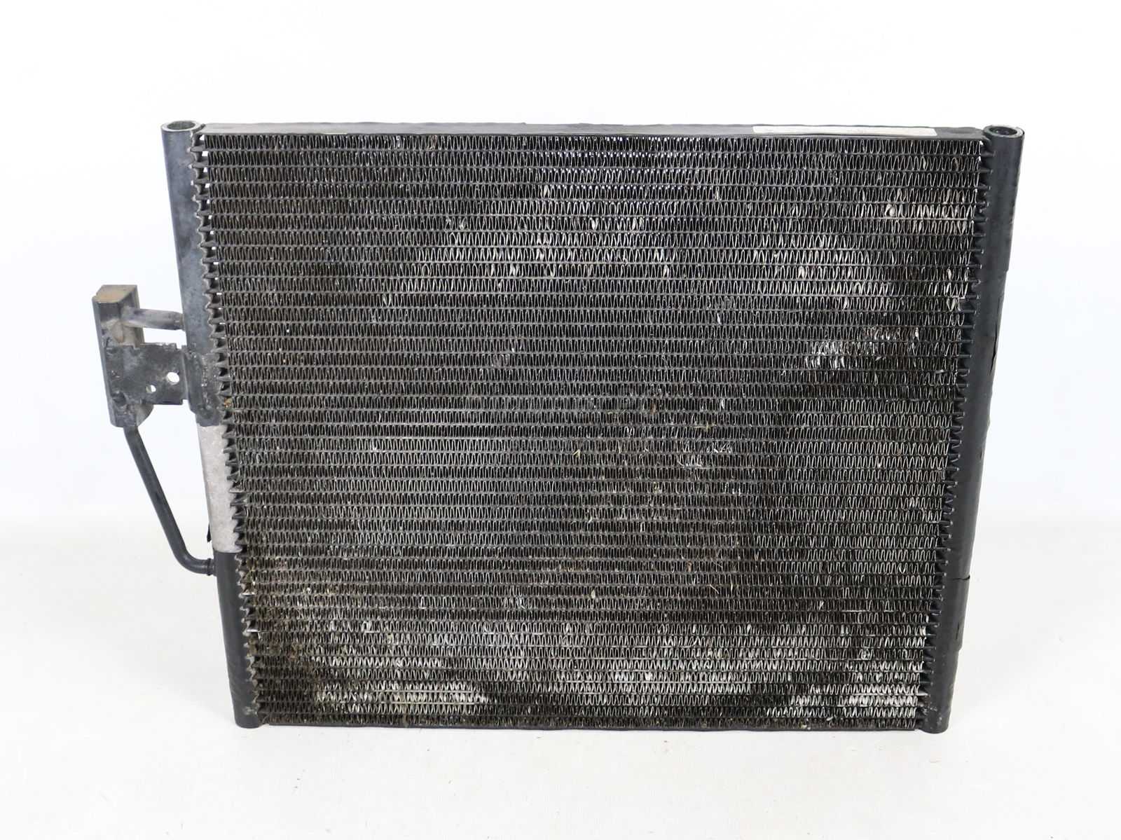 Picture of BMW 64538378438 Air Conditioning Condenser AC E39 E52 for sale