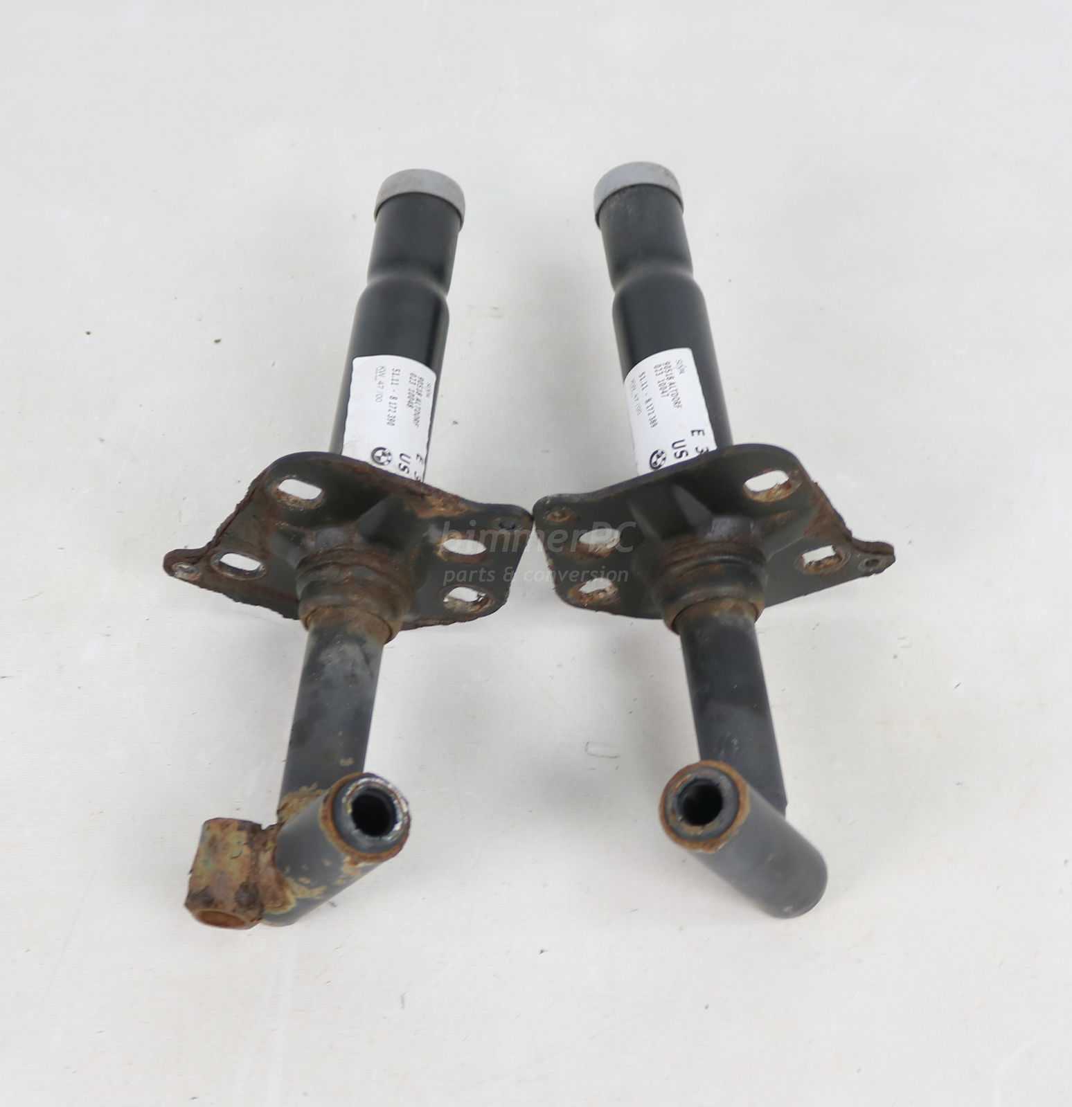 Picture of BMW 51118172389 Front Bumper Core Mount Impact Shocks Struts Left Right Set E39 for sale