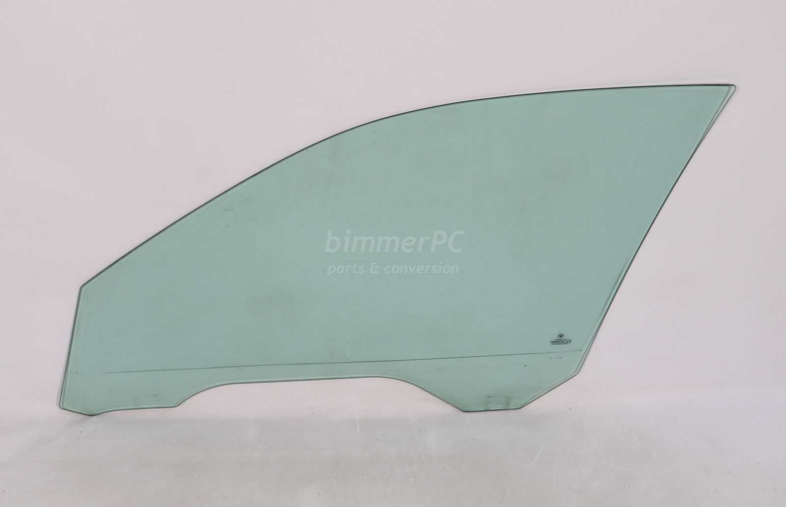 Picture of BMW 51328159170 Right Front Passengers Door Window Glass Pane E39 for sale