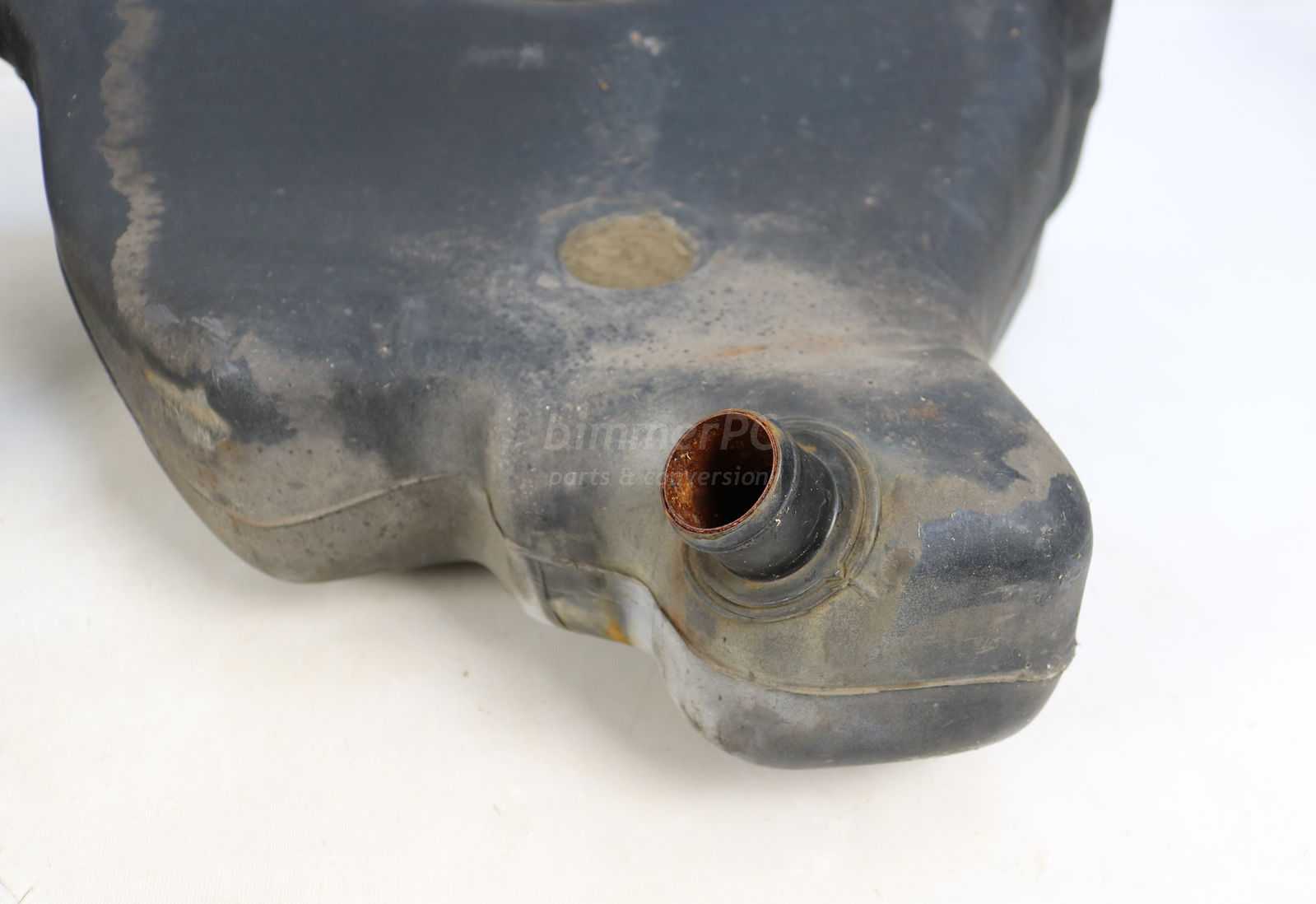 Picture of BMW 16111183062 Plastic Gas Fuel Tank 62L E36 Sedan Coupe Convertible Late for sale