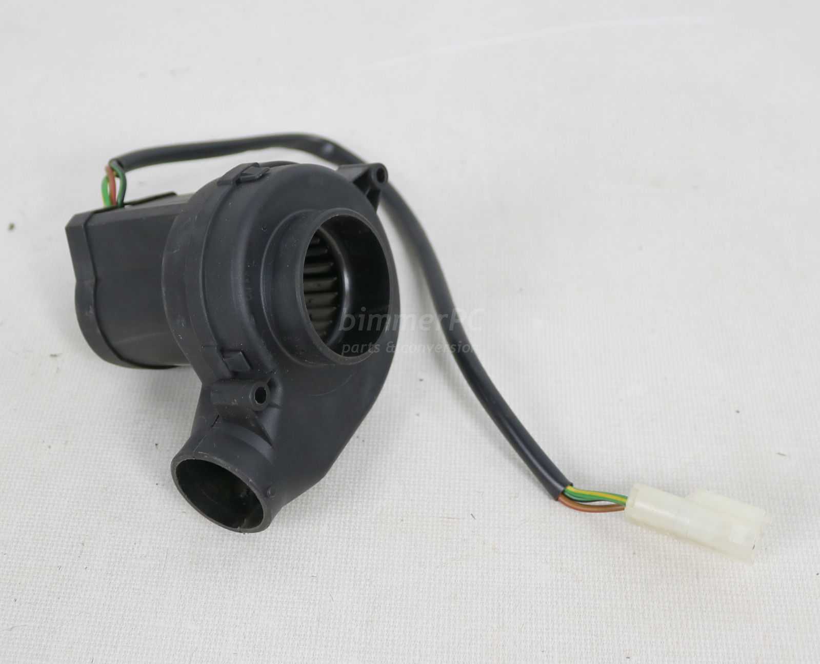 Picture of BMW 12901745181 Engine Control Modules Electronics Box Vent Blower Motor Cooling Fan E39 E38 Early for sale