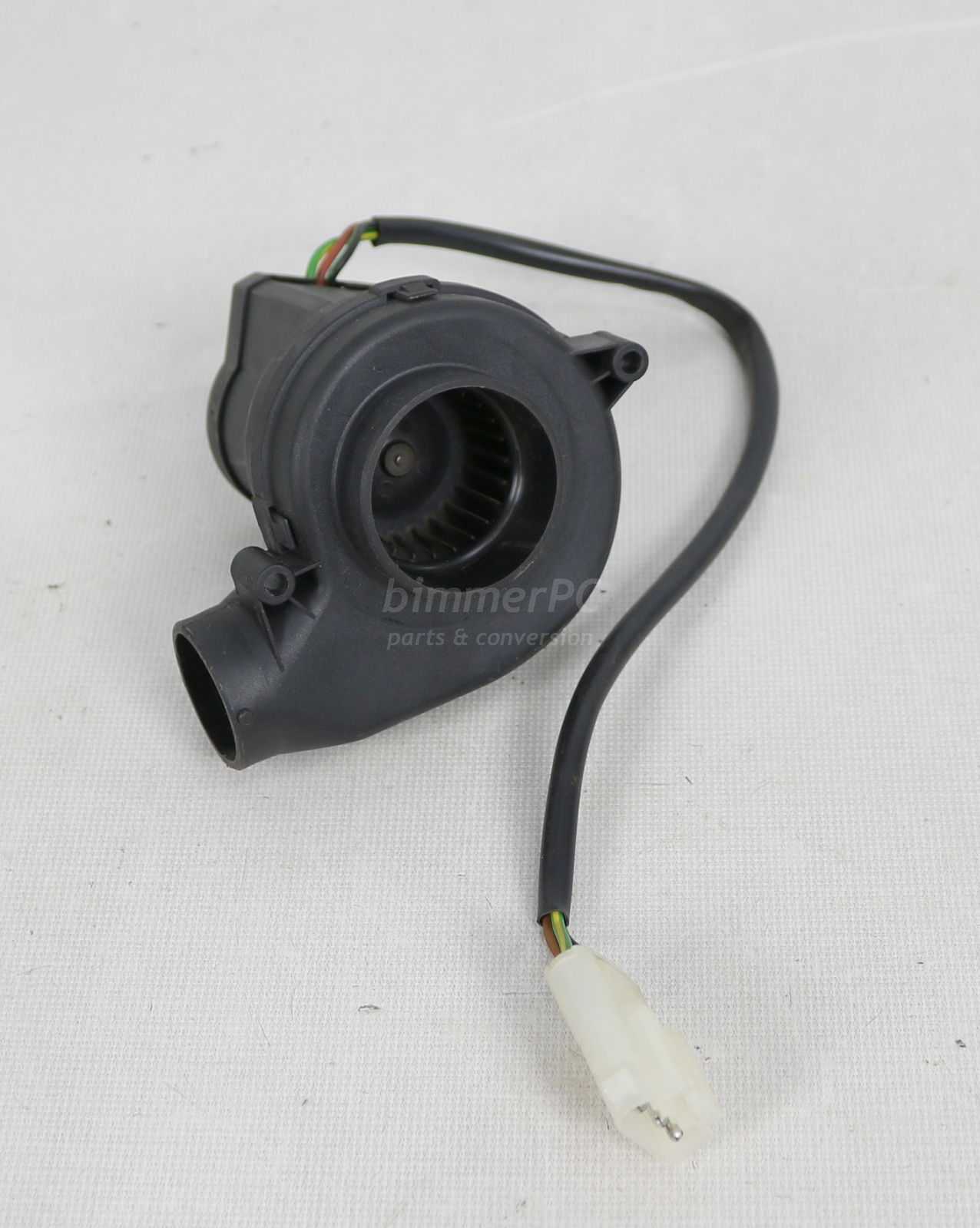 Picture of BMW 12901745181 Engine Control Modules Electronics Box Vent Blower Motor Cooling Fan E39 E38 Early for sale