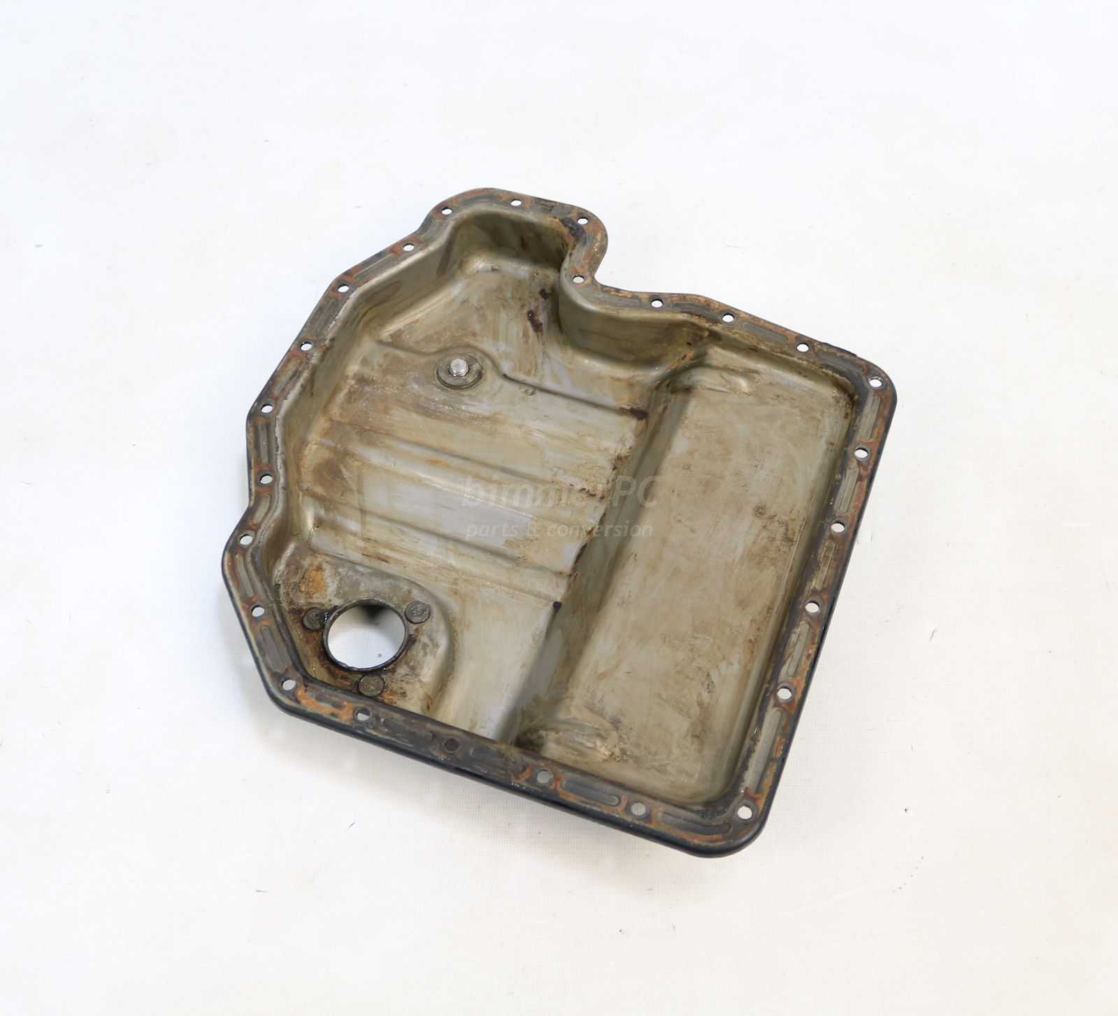 Picture of BMW 11131702891 Engine Lower Oil Pan M62tu M62 M60 E39 E38 E34 E32 E31 for sale