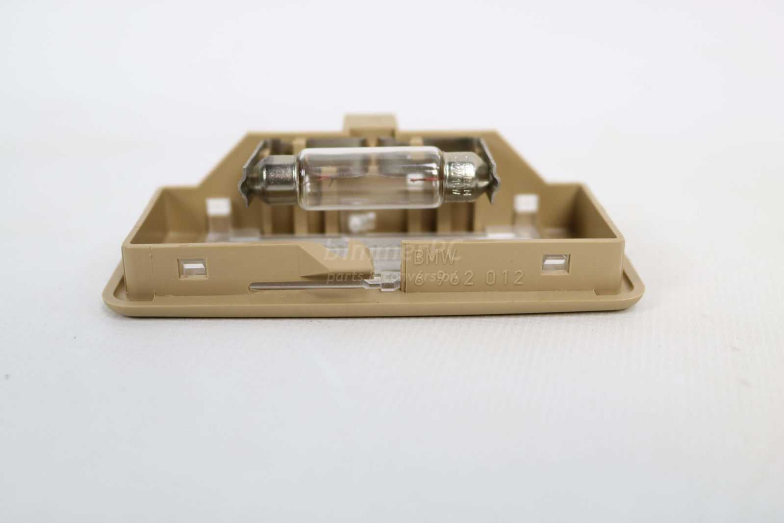 Picture of BMW 63316962012 Vanity Mirror Light Beige Lamp E60 E61 E92 E84 for sale