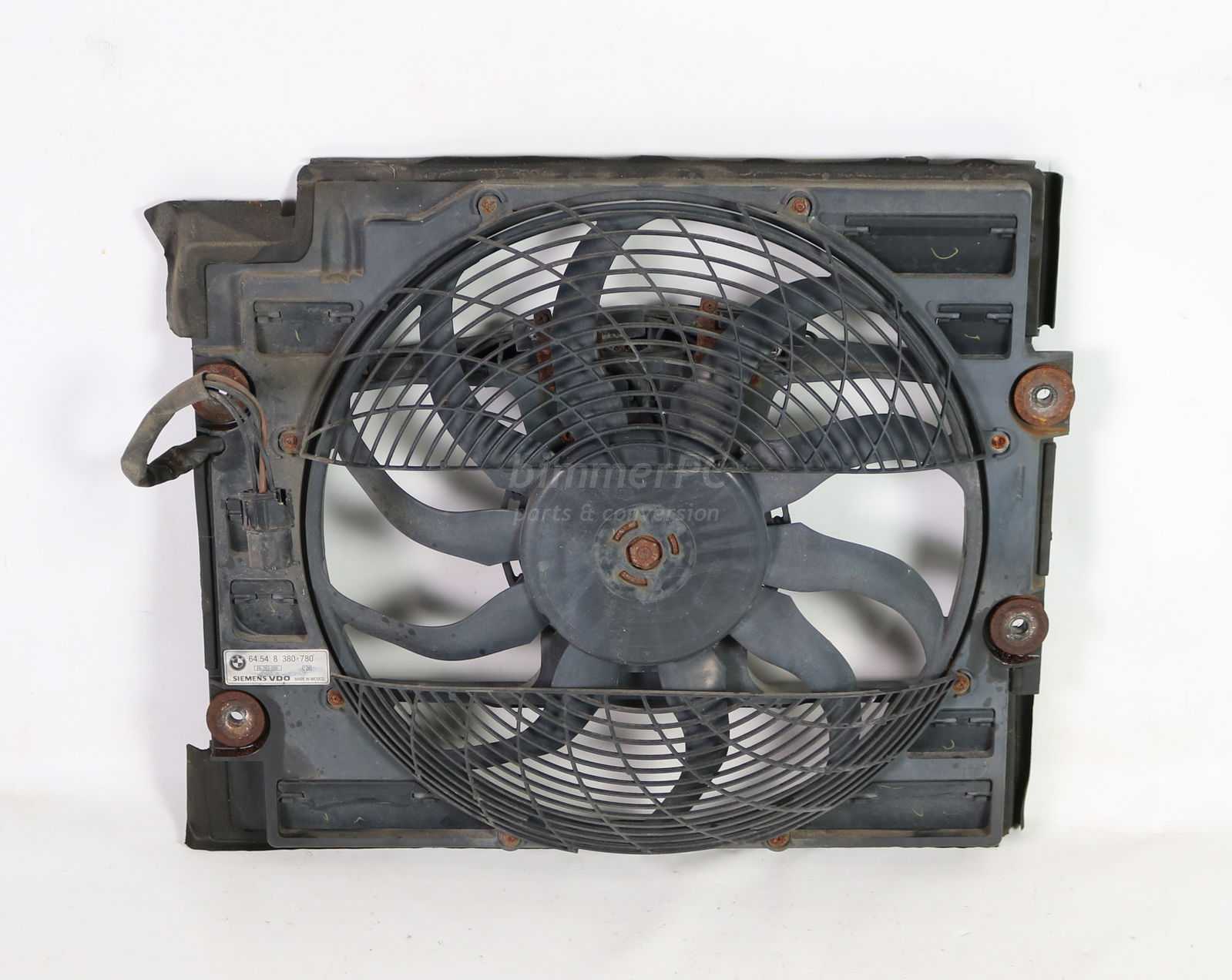 Picture of BMW 64548380780 Auxiliary Electric Engine Cooling Pusher AC Fan E39 Early for sale