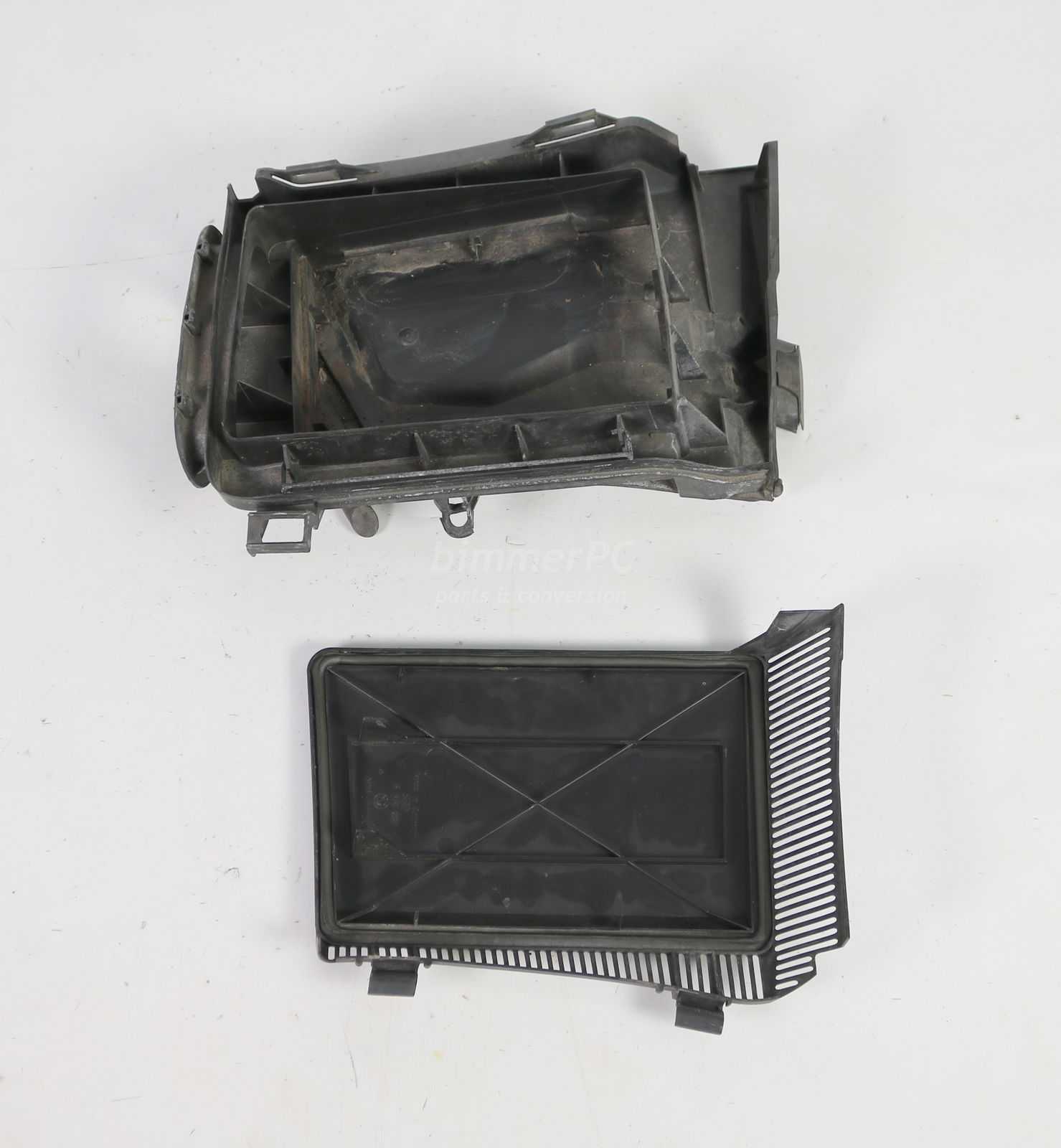 Picture of BMW  Left Front Drivers Microfilter Air Intake Box E39 Late for sale