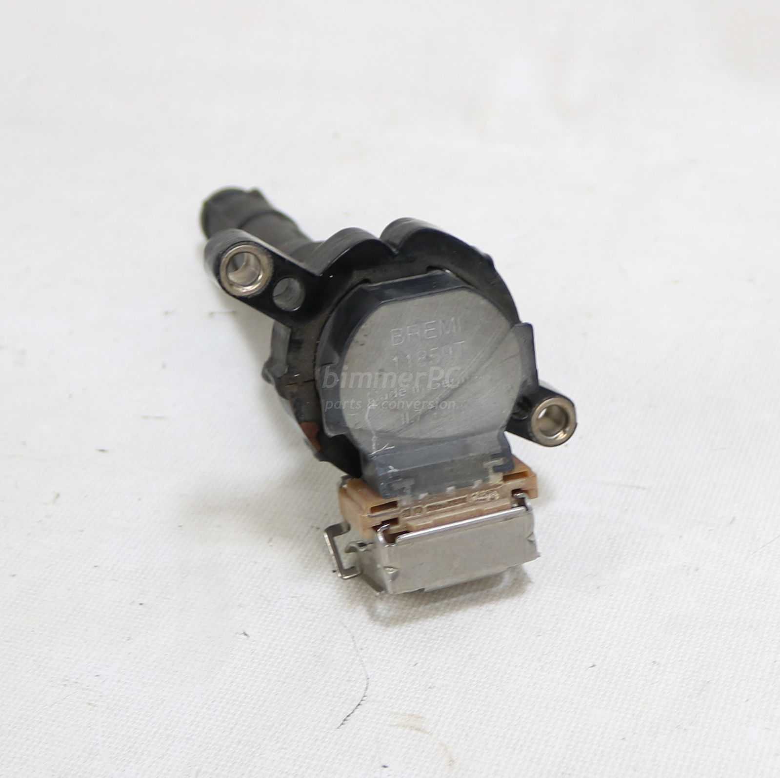 Picture of BMW 12131748018 Engine Motor Spark Plug Ignition Coil Pack E46 E38 E39 E36 E53 for sale