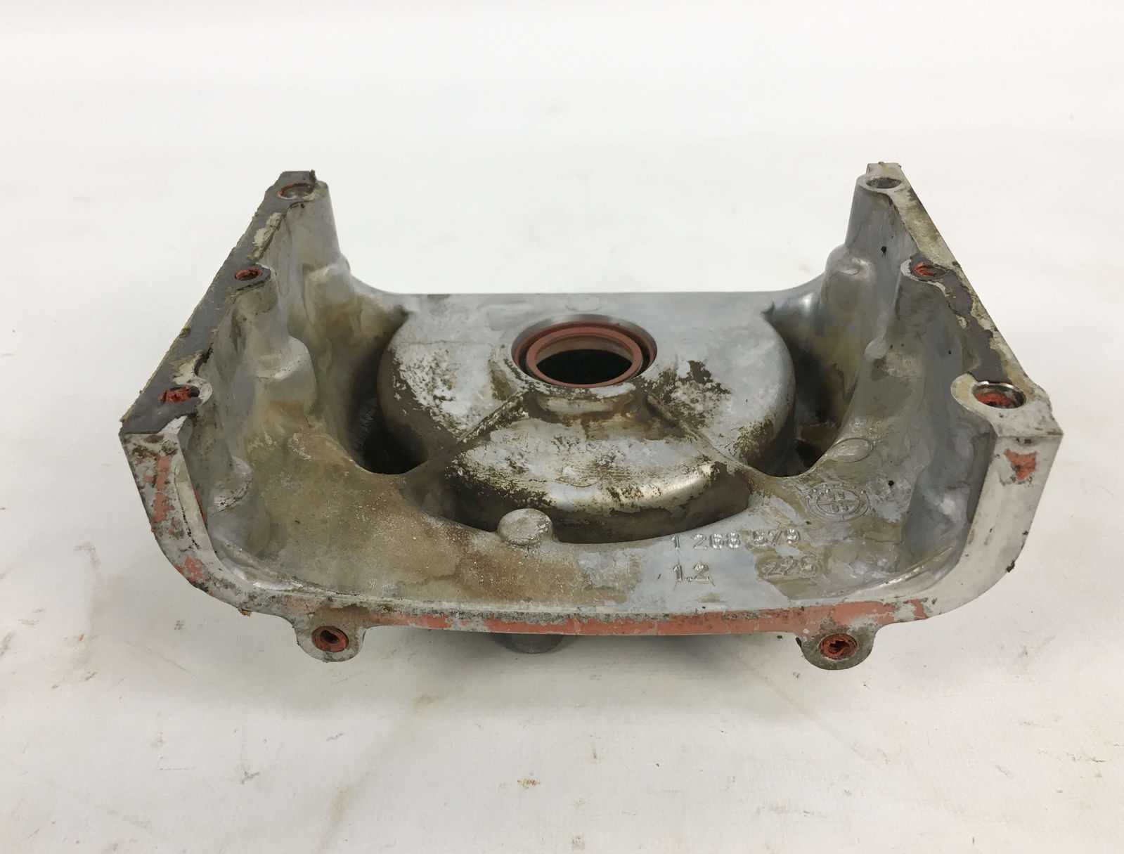 Picture of BMW 11141277001 Engine Upper Timing Cover M30 Motor E34 E32 E28 E24 E23 for sale