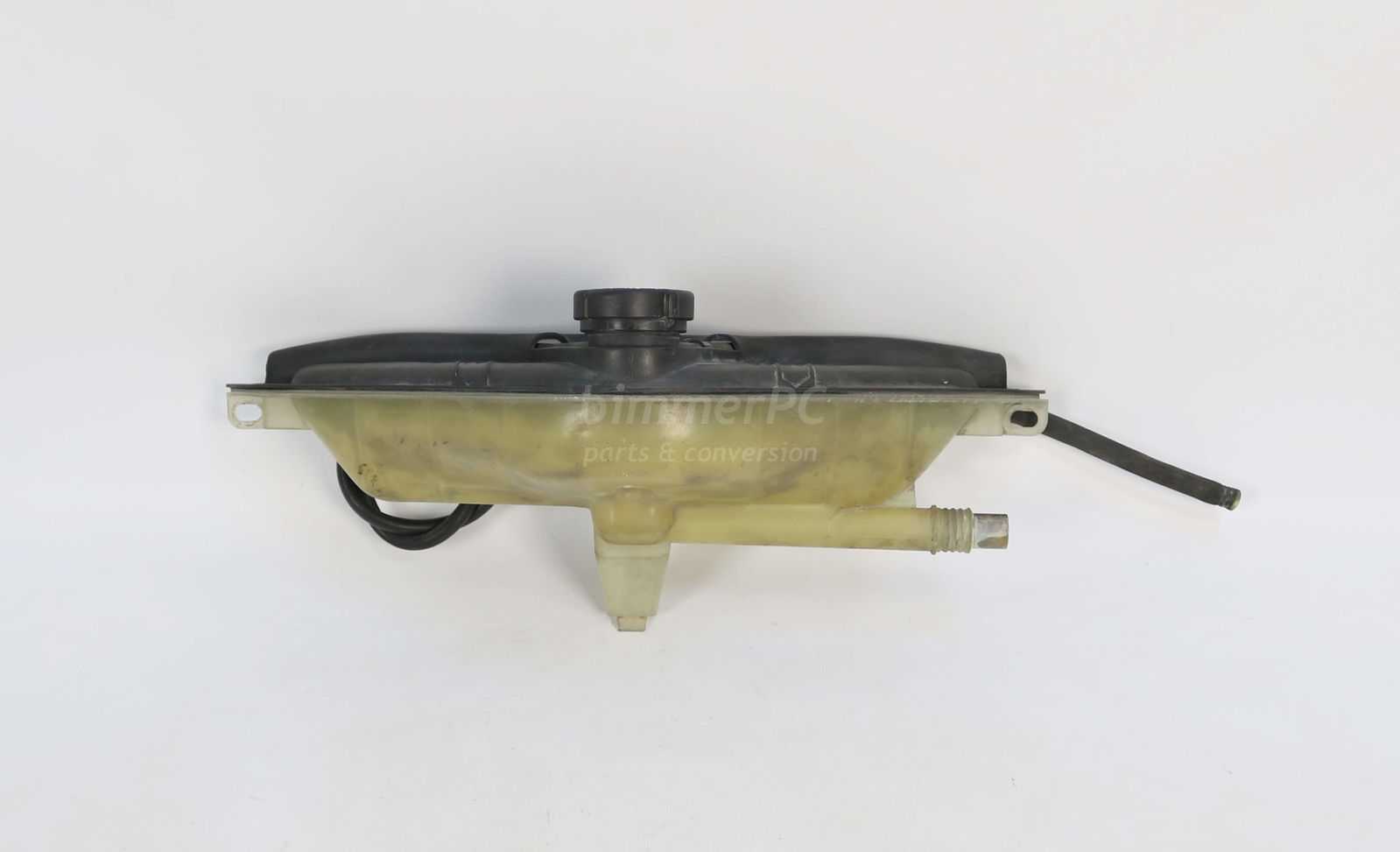 Picture of BMW 17111719110 Coolant Radiator Expansion Tank Reservoir E34 535i 540i 530i E32 for sale