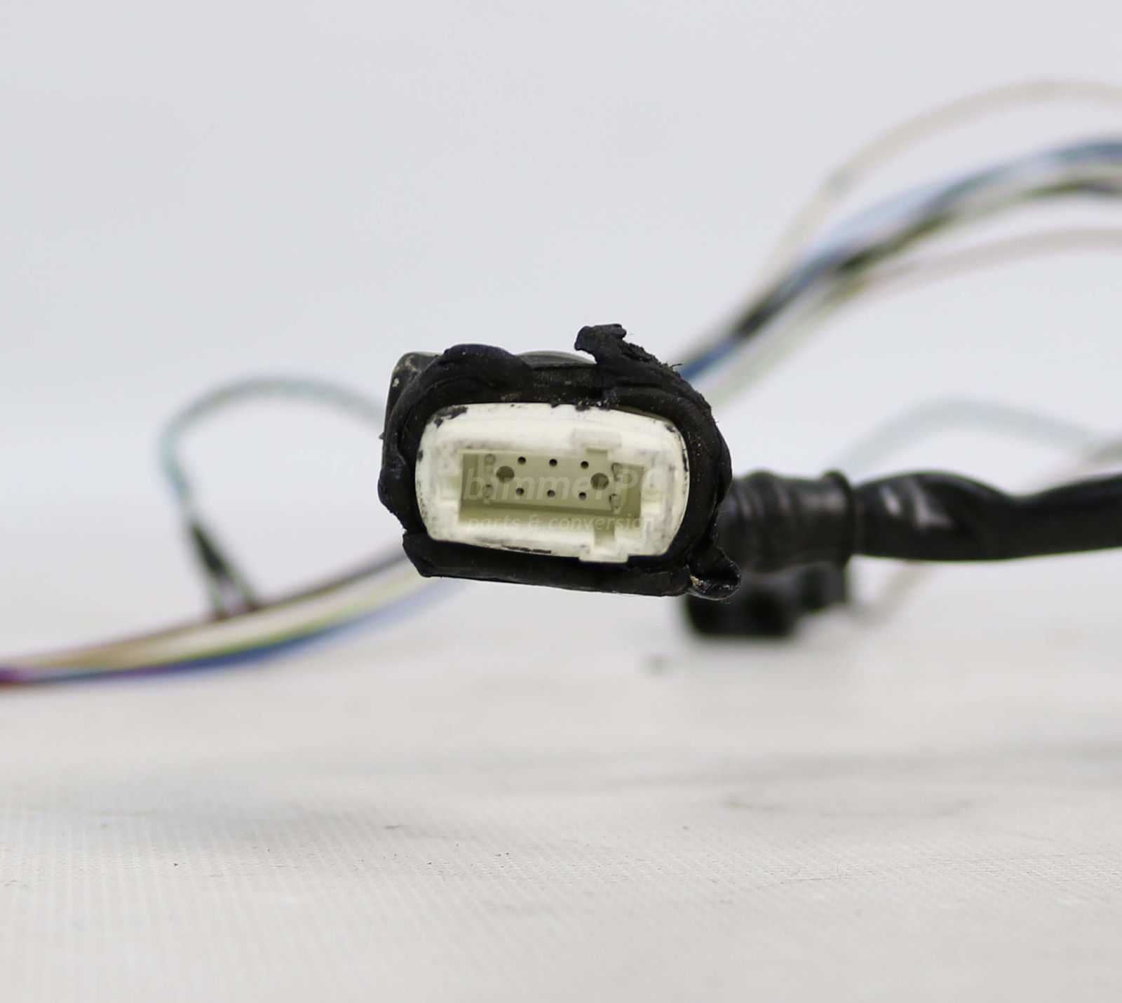 Picture of BMW 61121391524 Right Front Passengers Door Wiring Harness E34 Early for sale