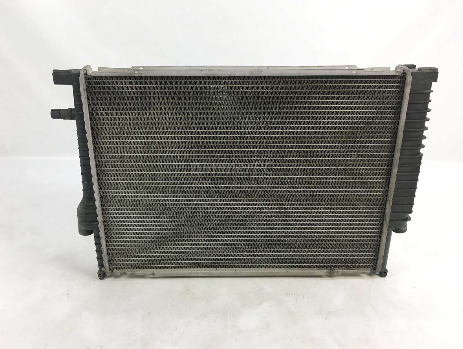 Picture of BMW  Radiator with Auto Transmission Cooler E34 535i E32 735iL for sale