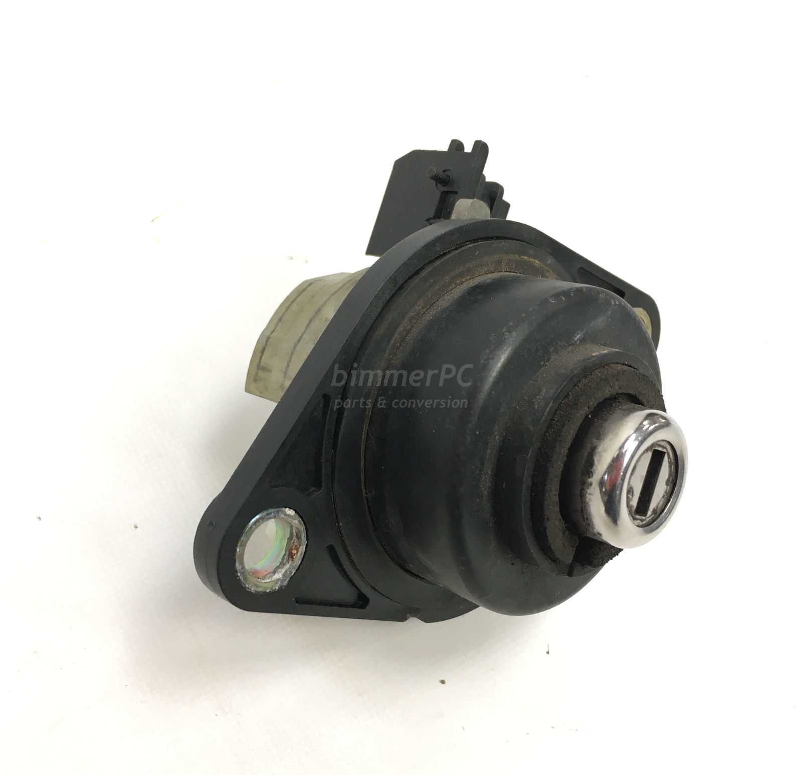 Picture of BMW 51248166688 Rear Trunk Lid Lock Cylinder Switch Tumbler E38 for sale