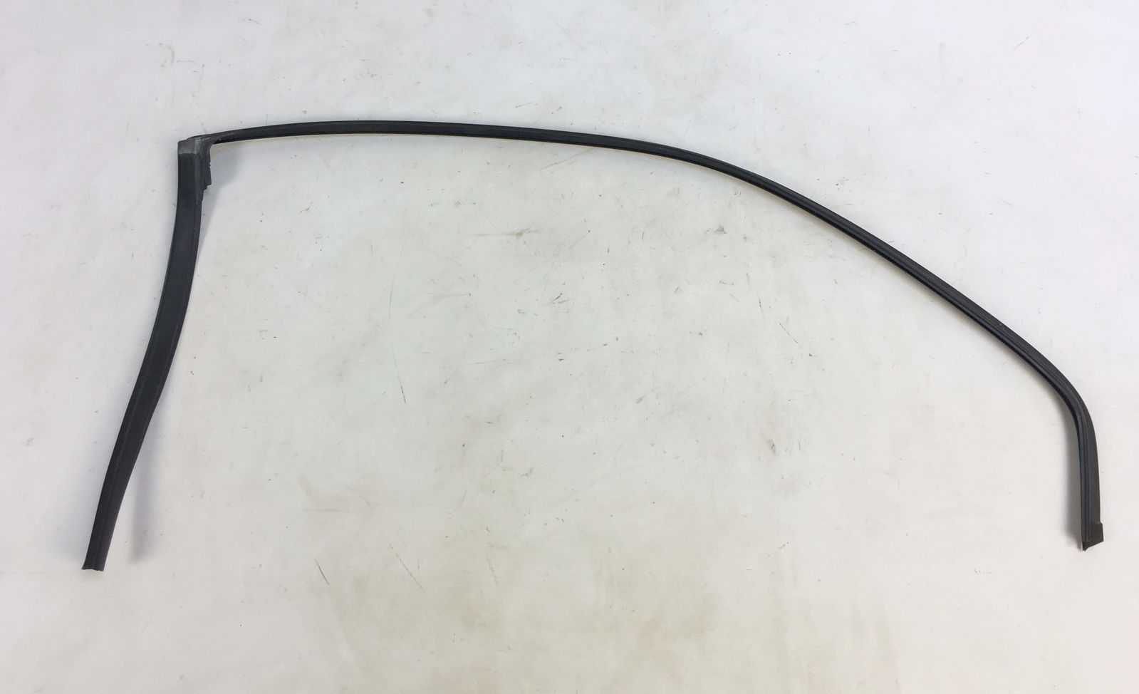 Picture of BMW 51228157878 Right Rear Door Seal Window Glass to Frame Rubber Trim E38 740i Short Wheelbase for sale