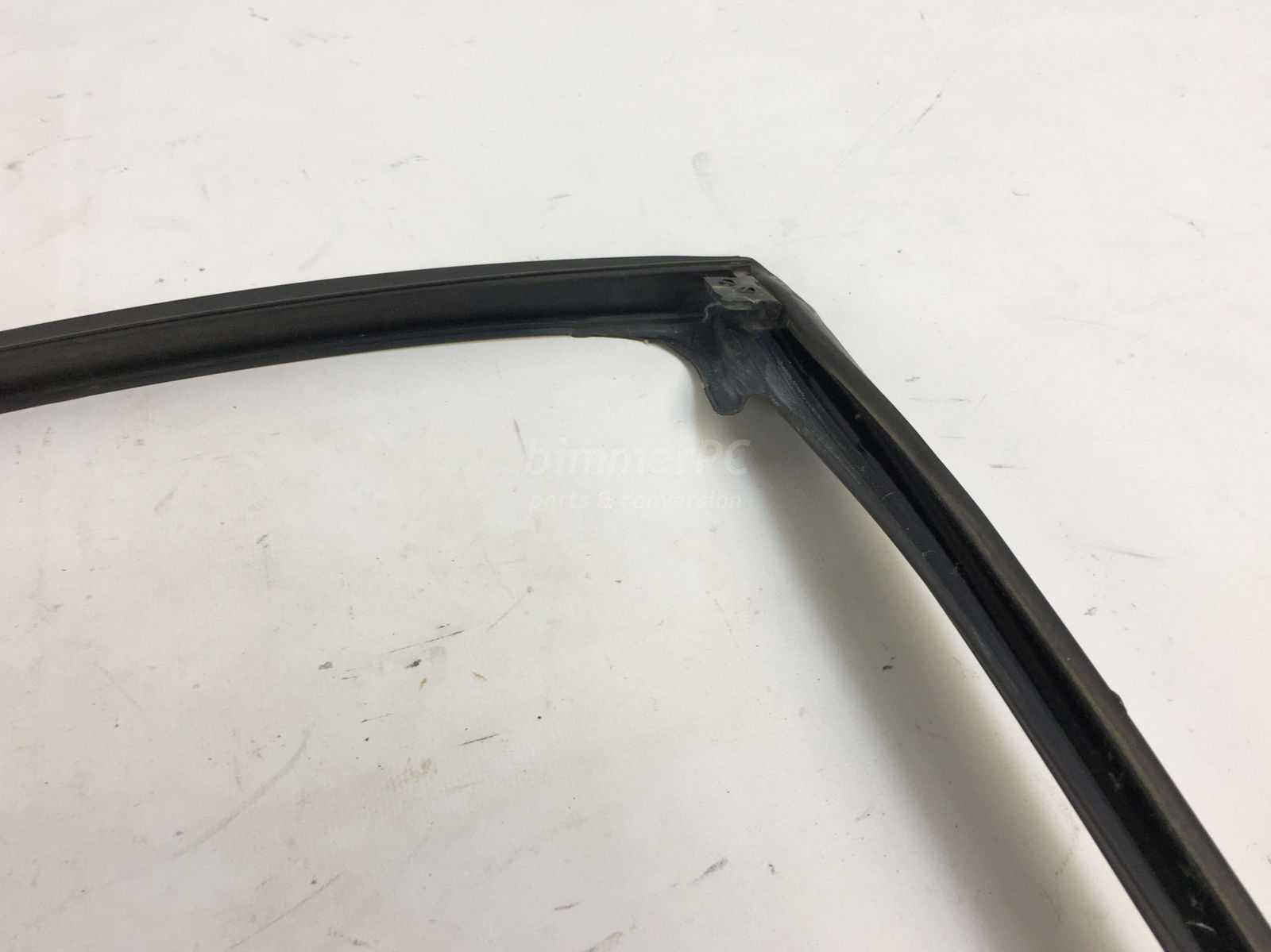 Picture of BMW 51228157878 Right Rear Door Seal Window Glass to Frame Rubber Trim E38 740i Short Wheelbase for sale