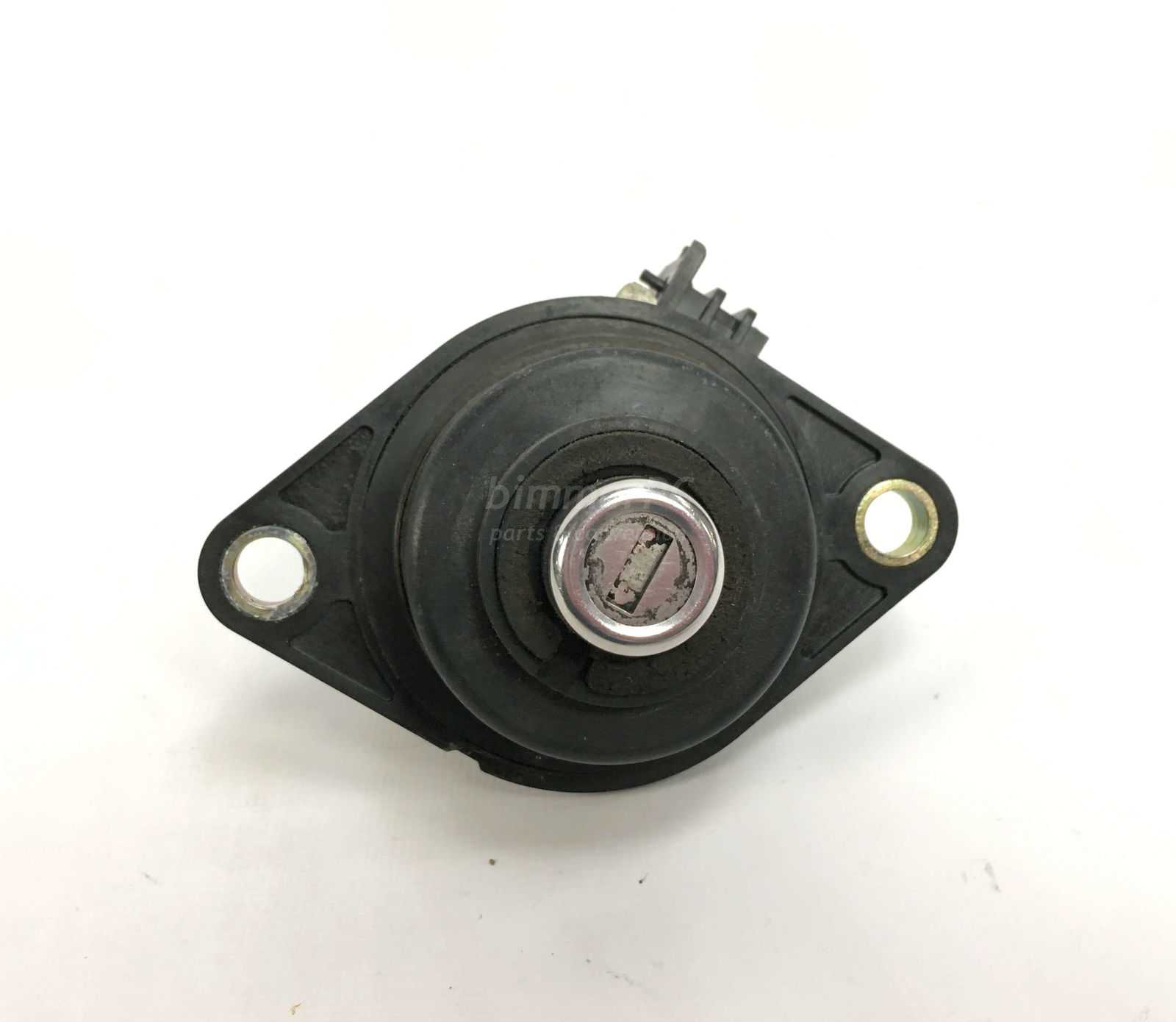 Picture of BMW 51248166688 Rear Trunk Lid Lock Cylinder Switch Tumbler E38 for sale