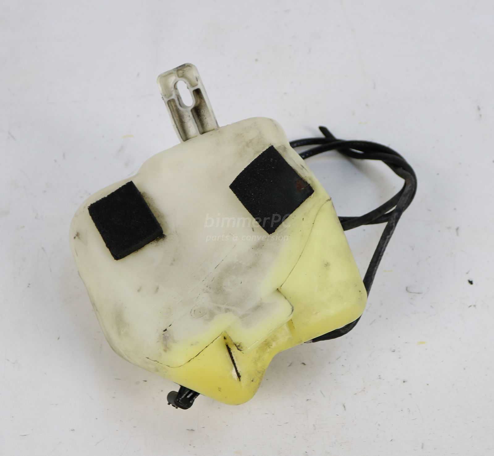 Picture of BMW 61661387383 Windshield Washer Fluid Reservoir Tank Bottle w Pump 2.5L E36 Z3 for sale