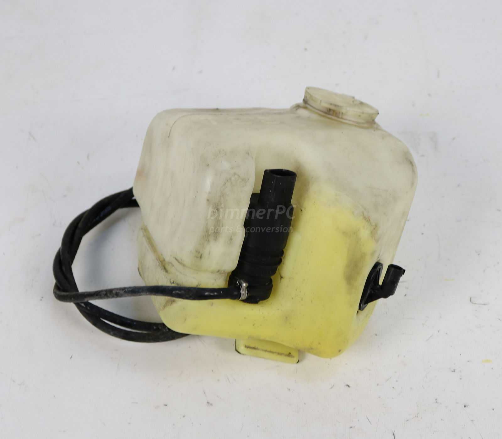 Picture of BMW 61661387383 Windshield Washer Fluid Reservoir Tank Bottle w Pump 2.5L E36 Z3 for sale