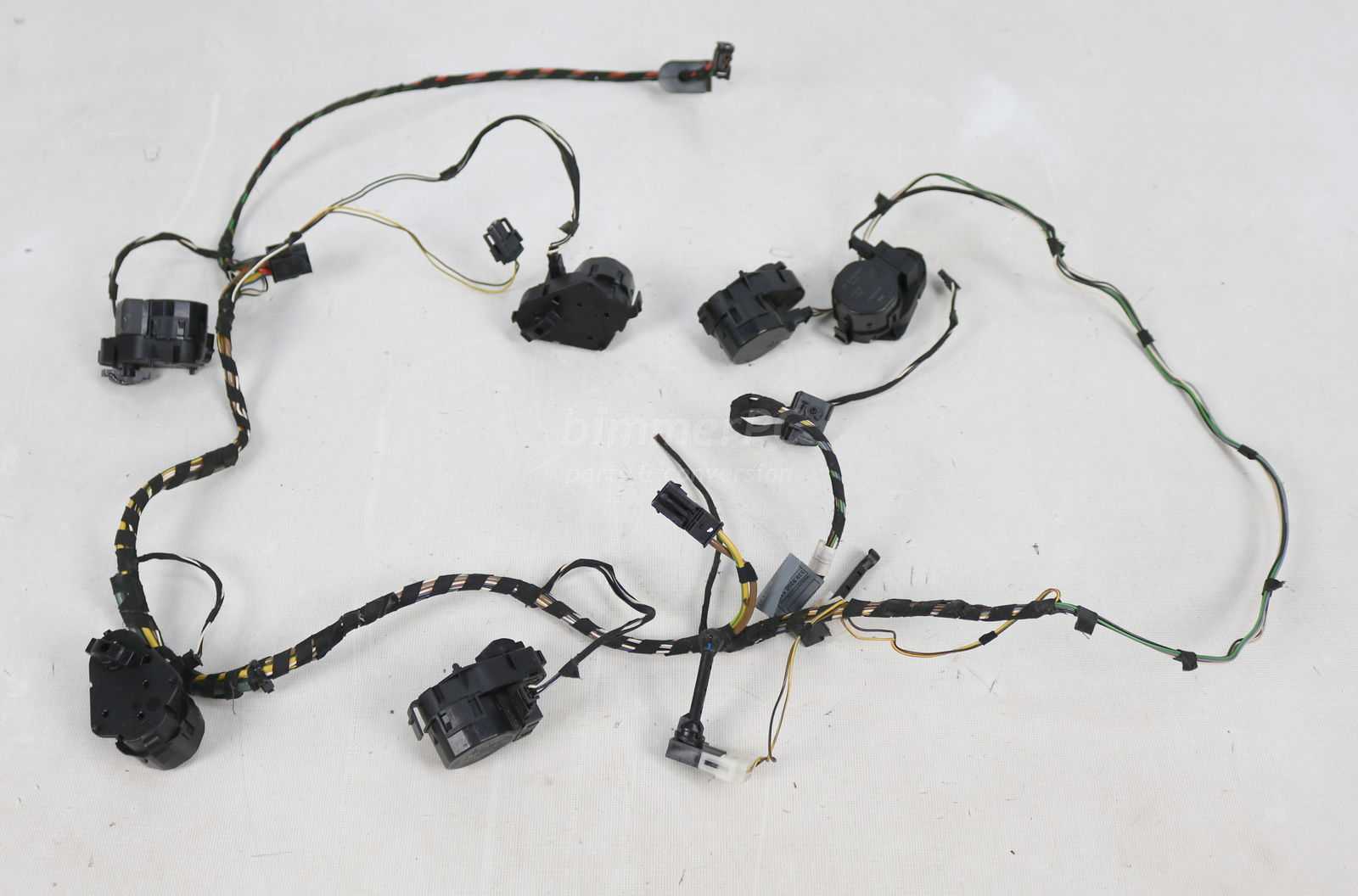 Picture of BMW 64118385553 Heater Box Cable Wiring Harness with Vent Stepper Motors Actuators E39 Late for sale